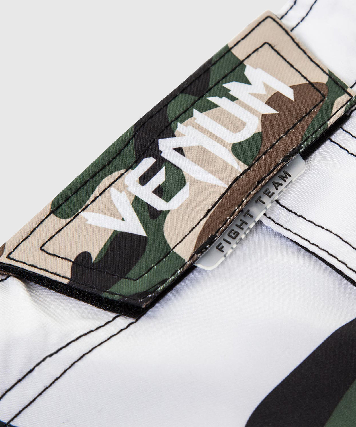 Venum Camo Hero Fightshorts - Green/Brown