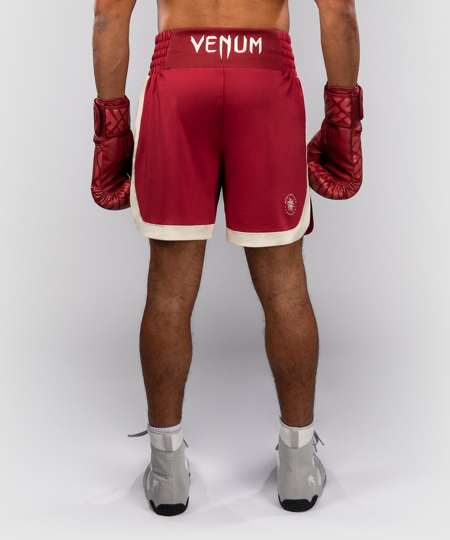 Venum Classic Boxshorts – Rubinrot/Elfenbein