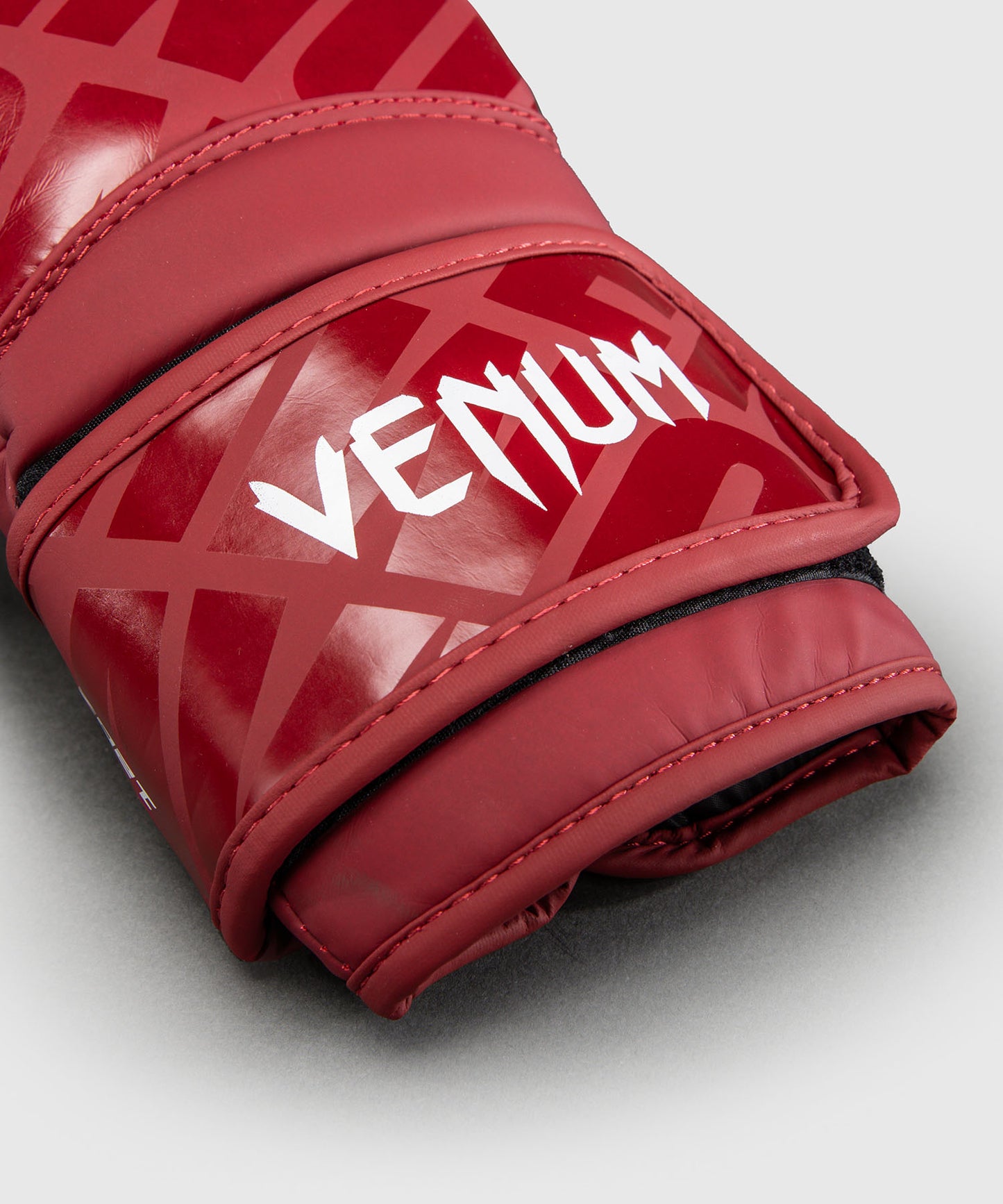 Venum Contender 1.5XT Boxing Gloves - Glossy Burgundy
