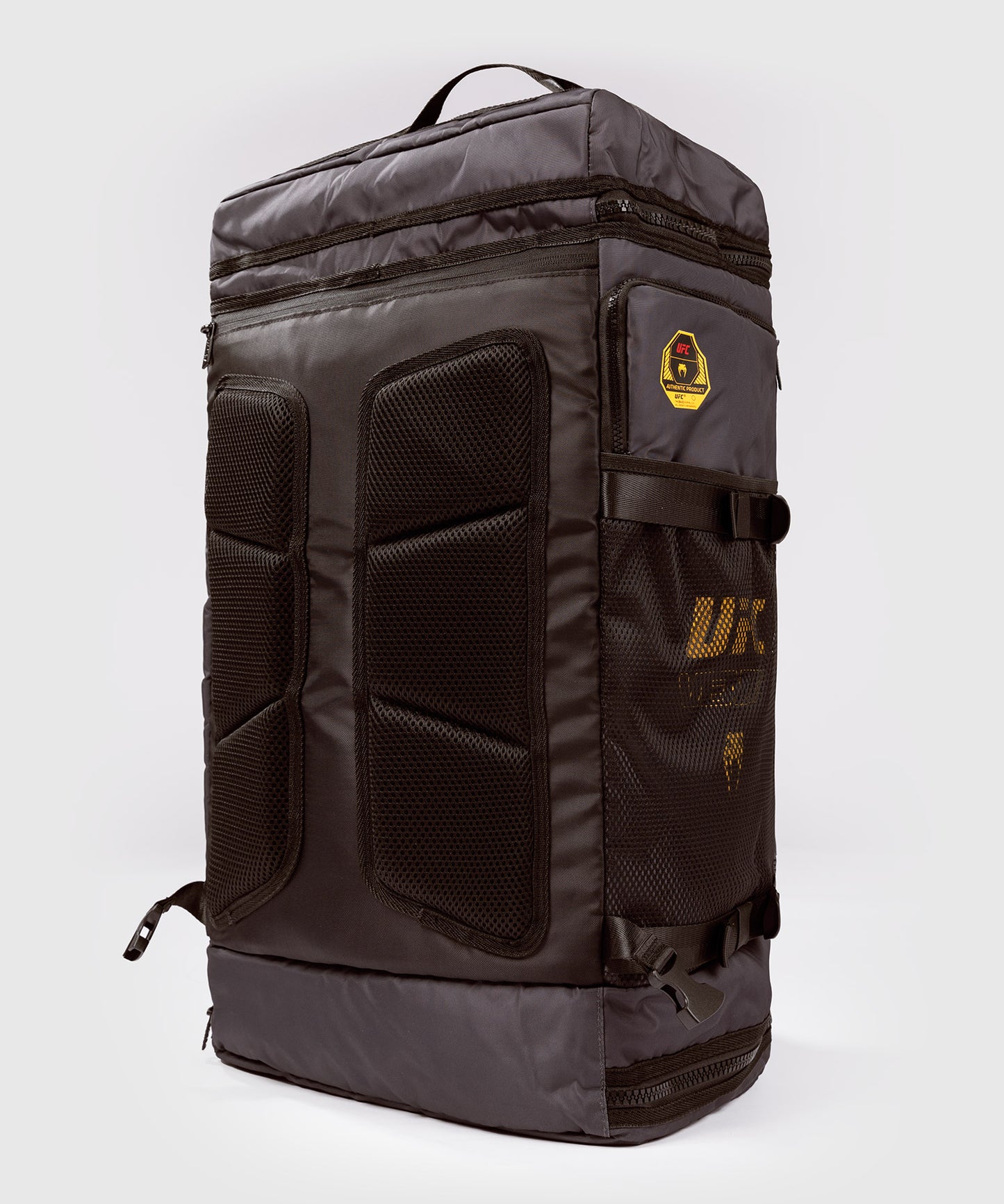 UFC Fusion by Venum Fight Week Duffel Bag - Aards Bruin