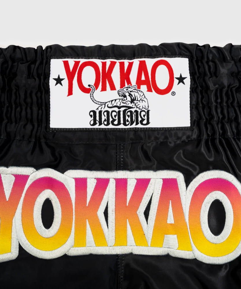 Yokkao The Flame Muay Thai Shorts - Schwarz