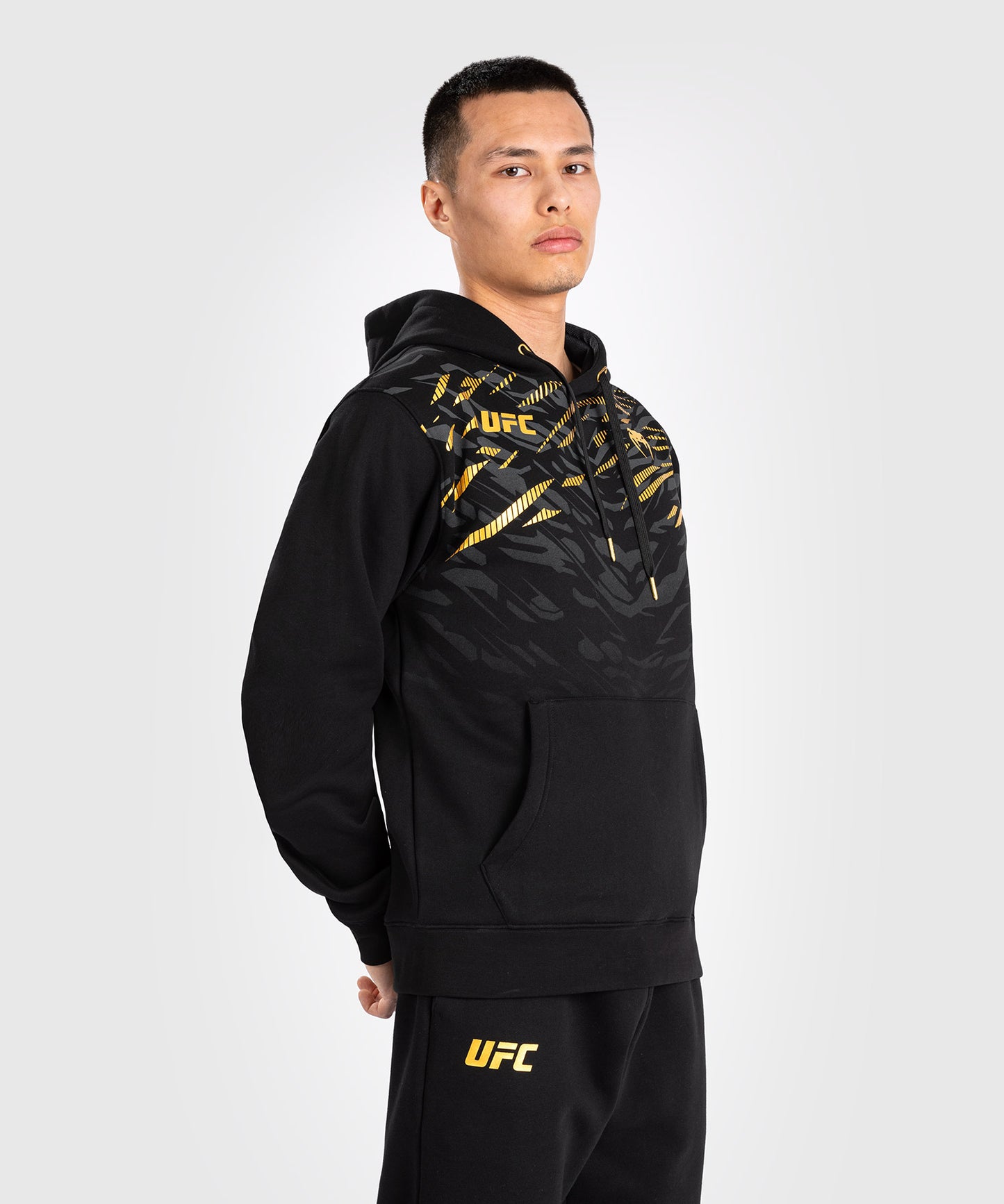 UFC Fusion by Venum Replica Herren Pullover Hoodie - Champion
