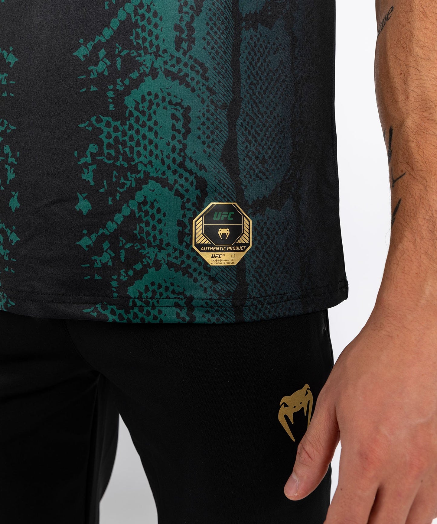 Technical T-shirt for Men UFC Adrenaline by Venum Authentic Fight Night - Emerald Edition - Green/Black/Gold