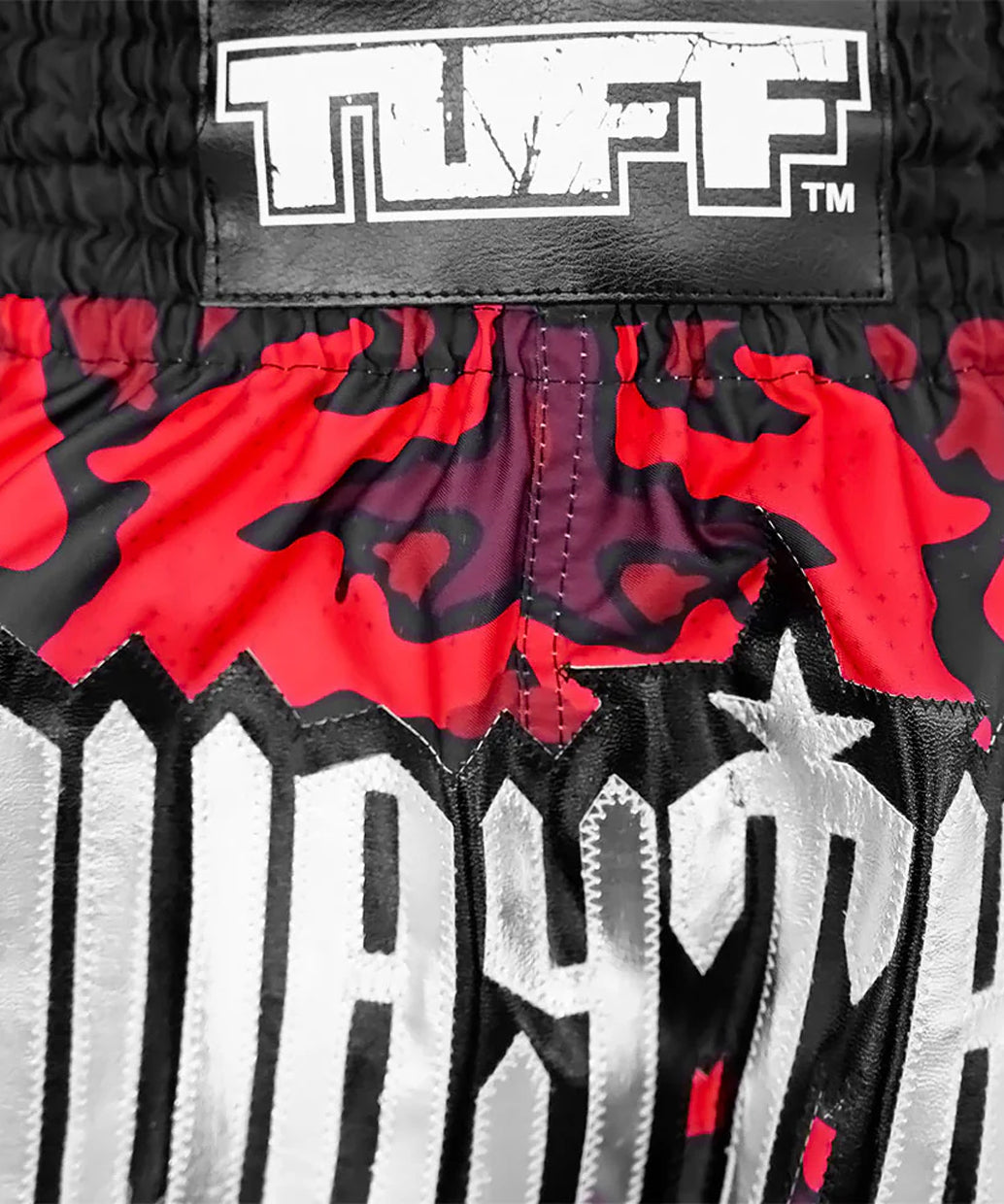 Tuff Red Military Camouflage Pantaloncini da Muay Thai - Rosso/Nero