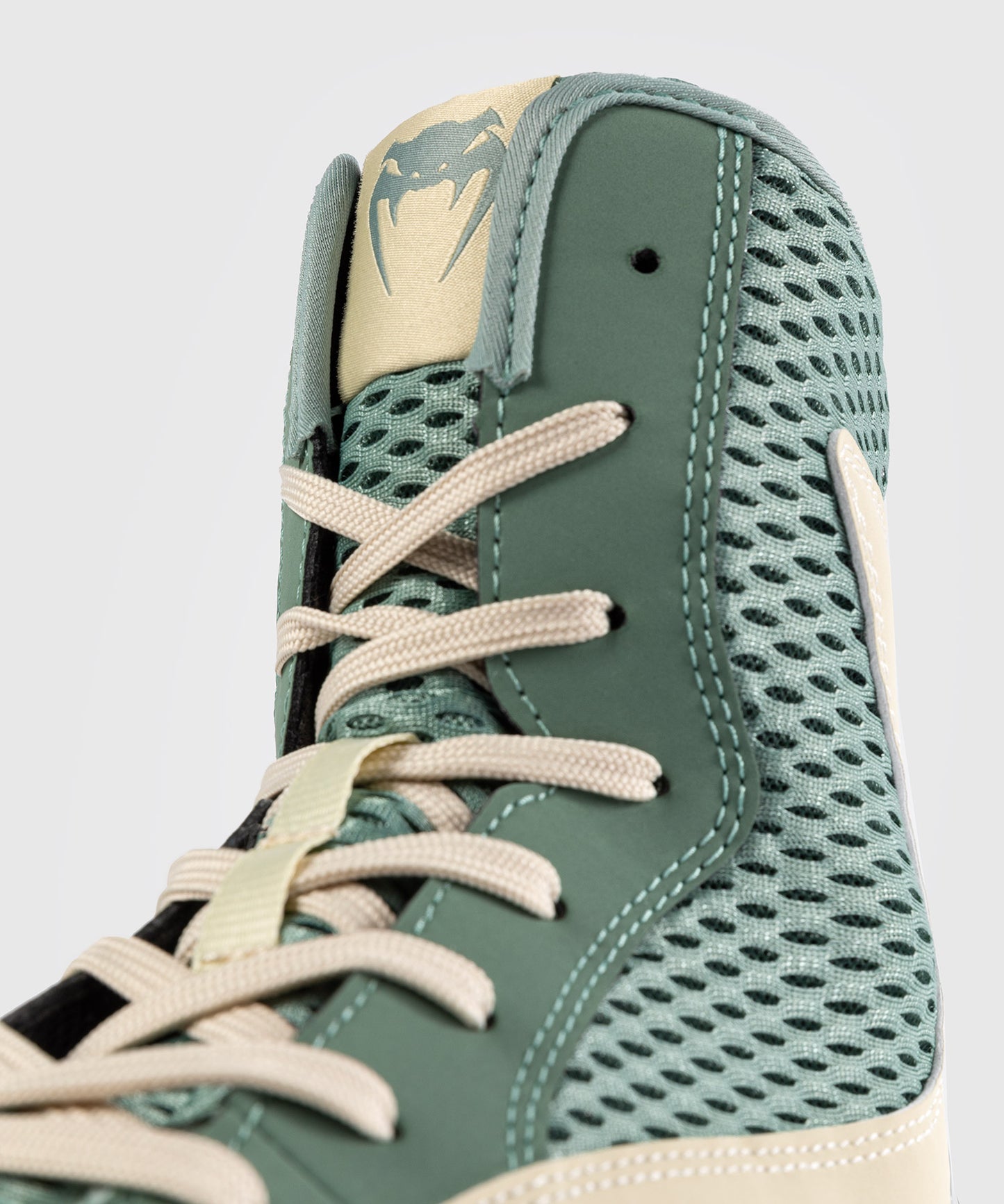 Chaussures de Boxe Venum Contender - Vert Aqua/Ivoire