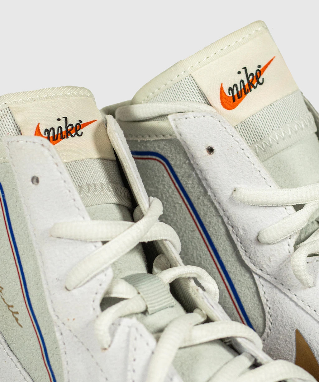 Nike Footsweep 2 SE Scarpe da Lotta - Bianco/Oro/Gomma