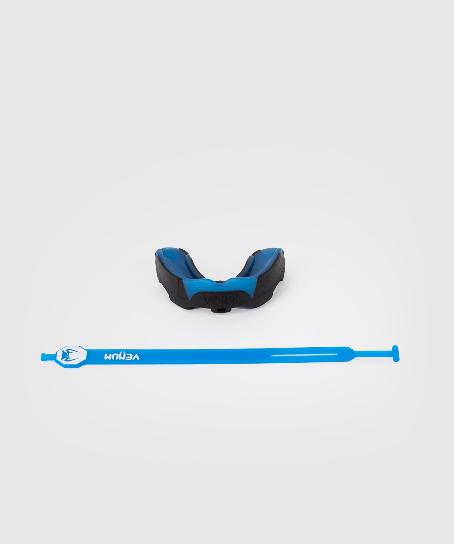 Venum Predator Protector Bucal Correa/Sin Correa – Negro/Azul