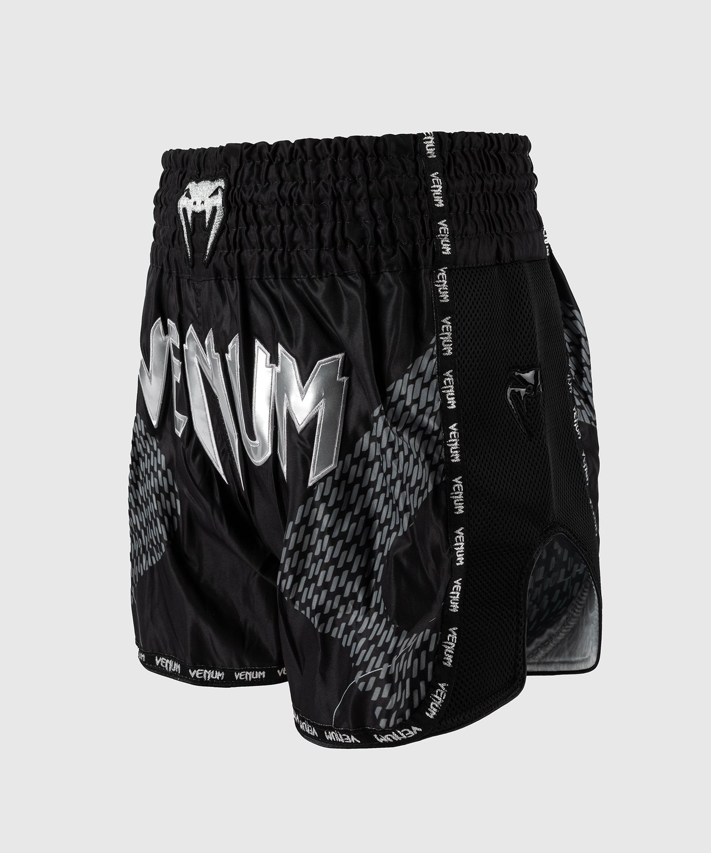 Venum Nexus Pantaloncini Muay Thai – Nero/Argento