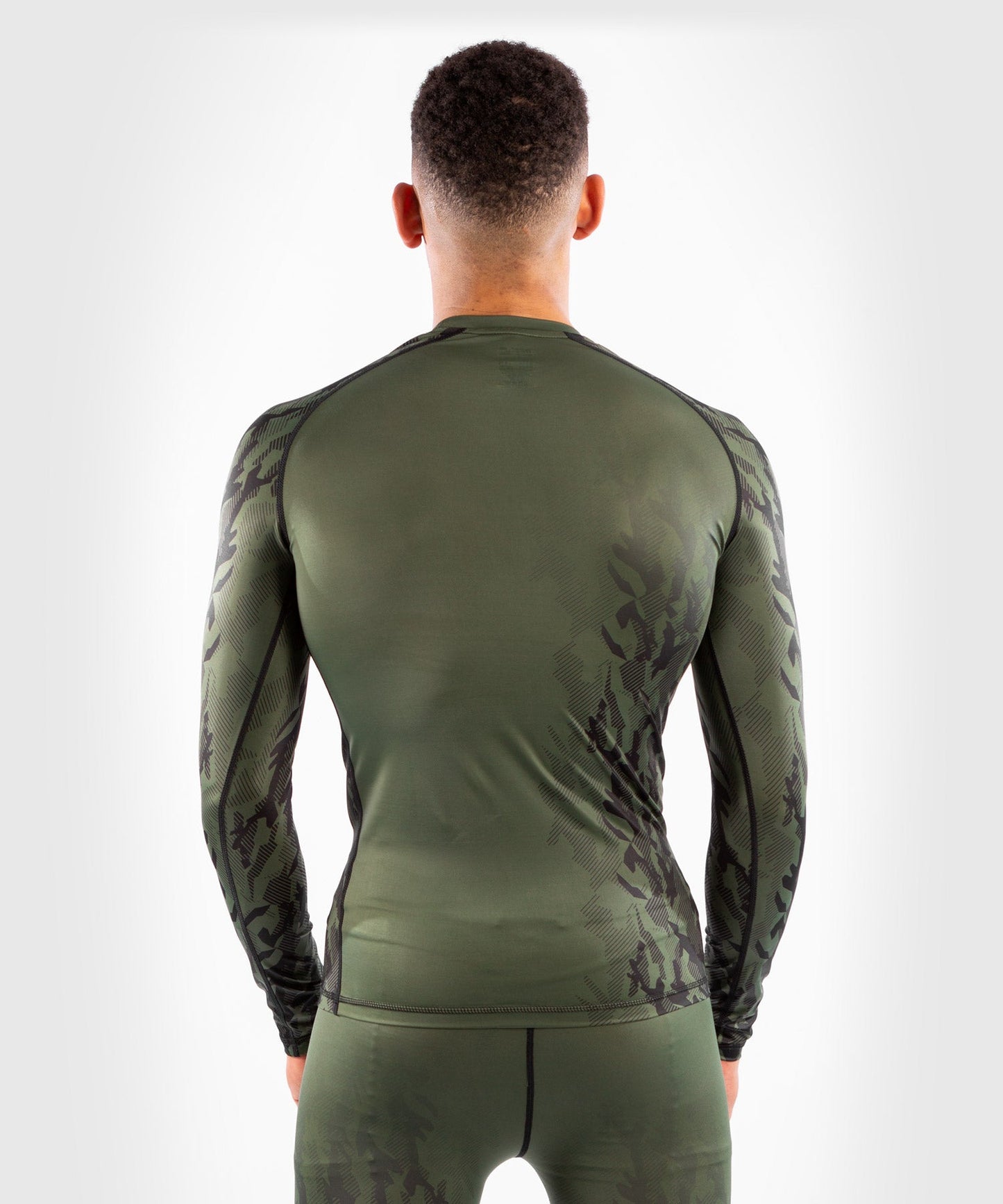 UFC Men's Long Sleeve Compression T-Shirt Venum Authentic Fight Week - Khaki