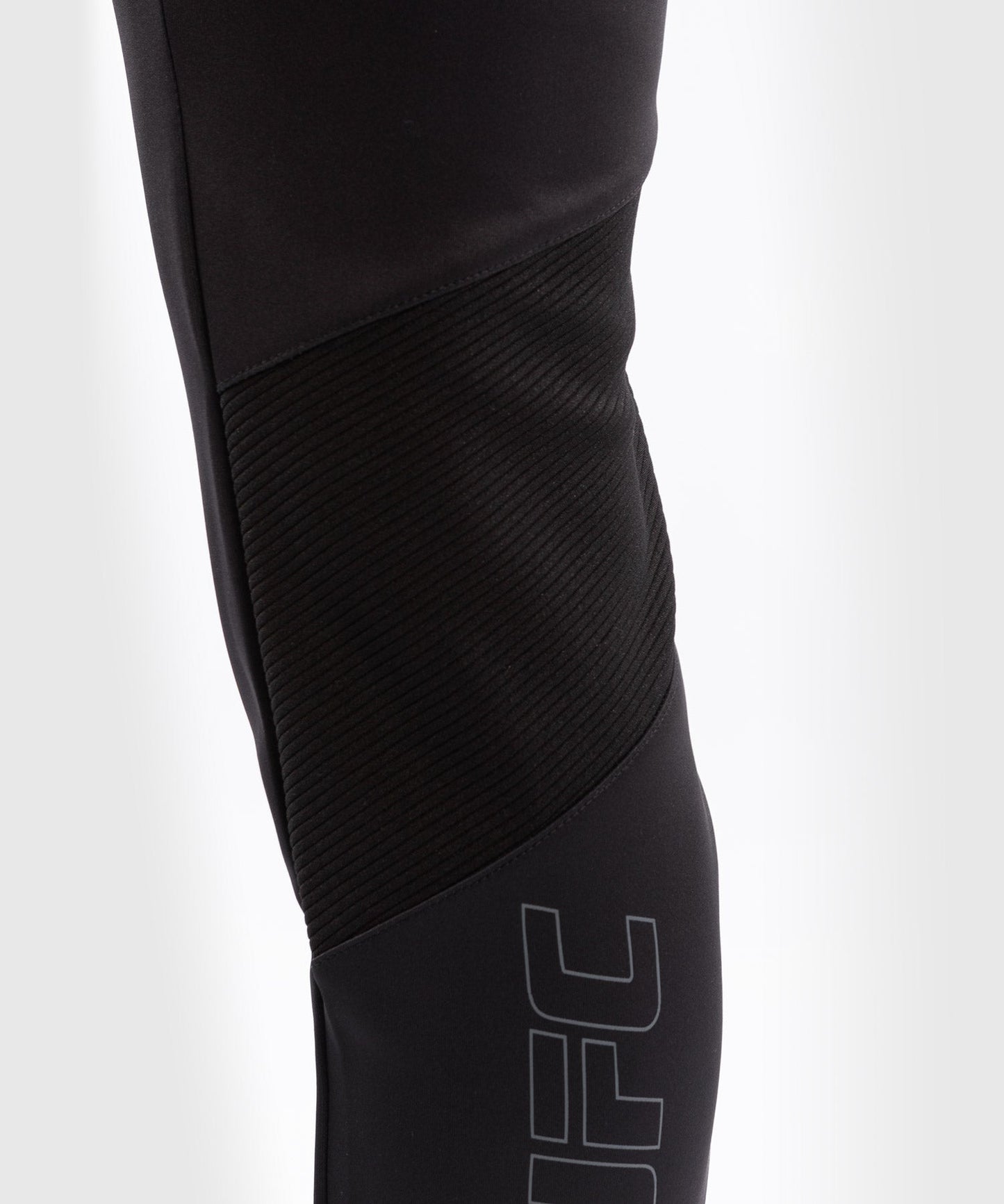 Women's UFC Venum Authentic Fight Week Jogging Pants - Black