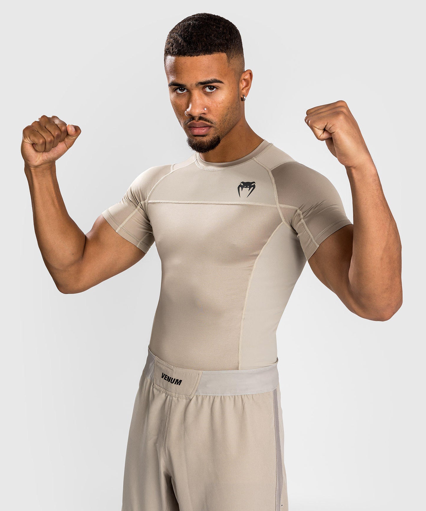 Venum G-Fit Air Rashguard a maniche corte - Sabbia
