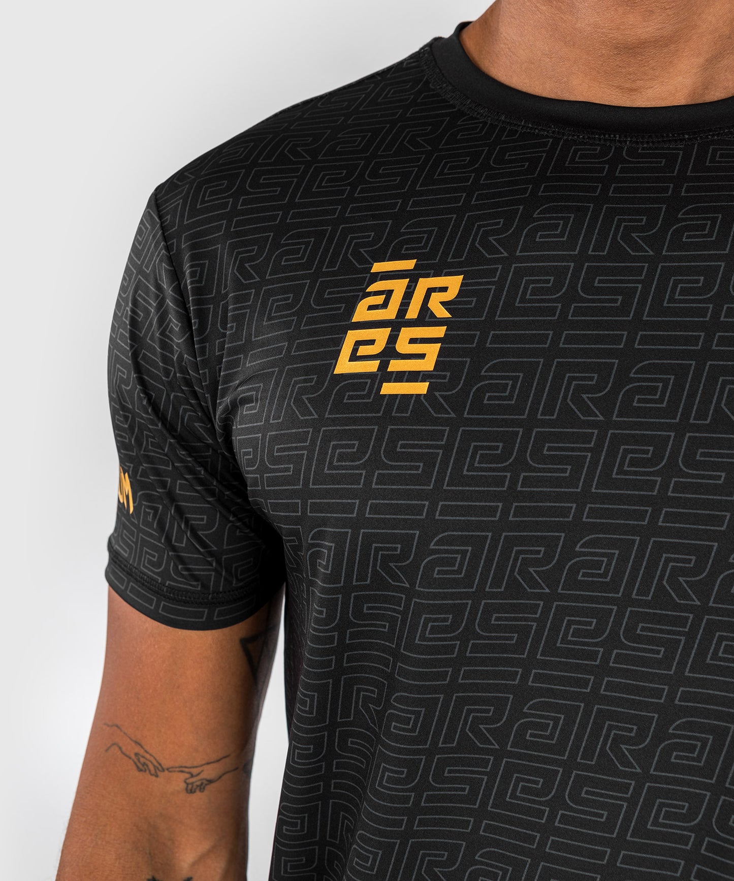 Venum x Ares Men’s Dry-Tech Shirt - Black/Gold