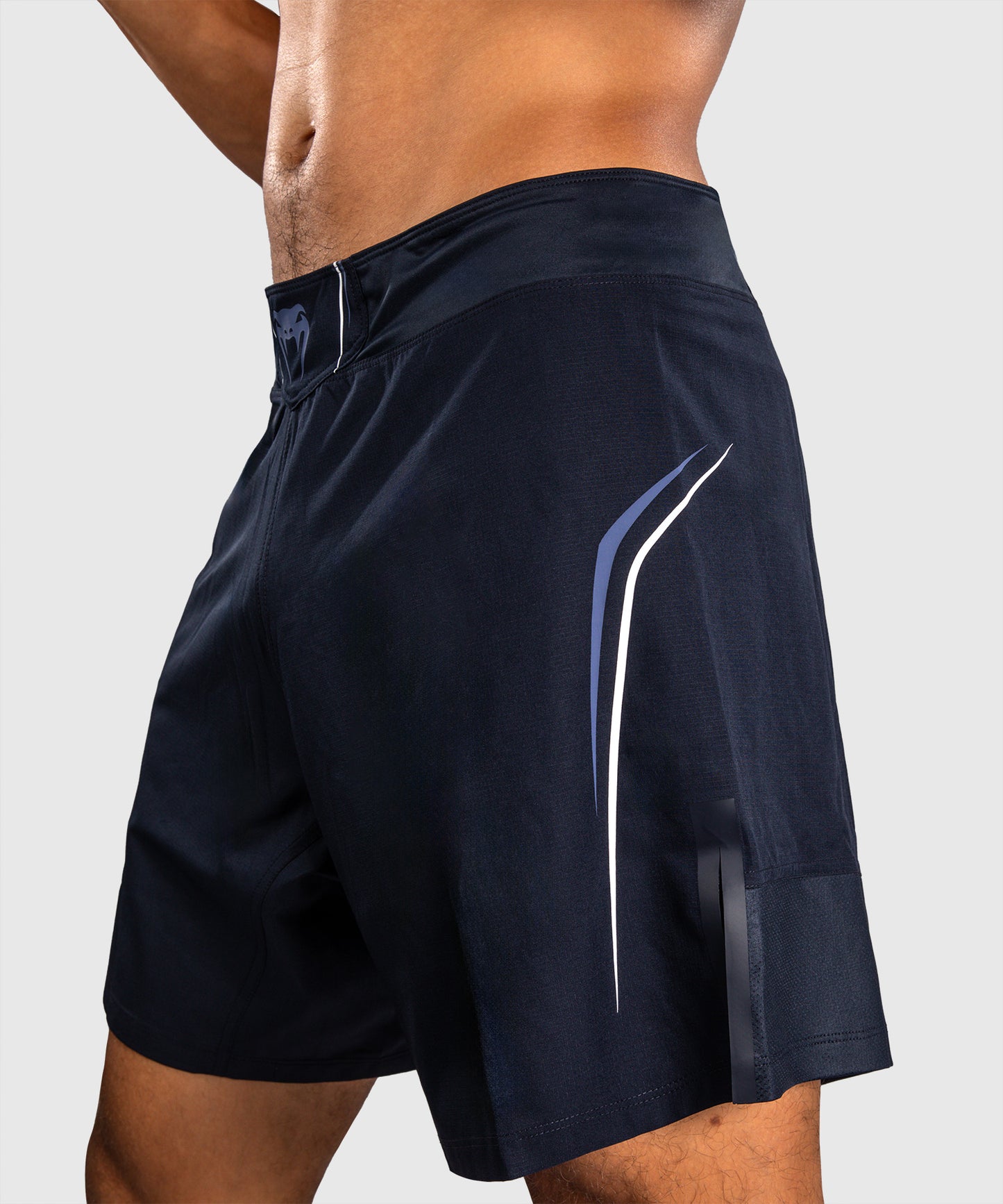 Venum G-Core Fightshorts - Marineblau/Weiß