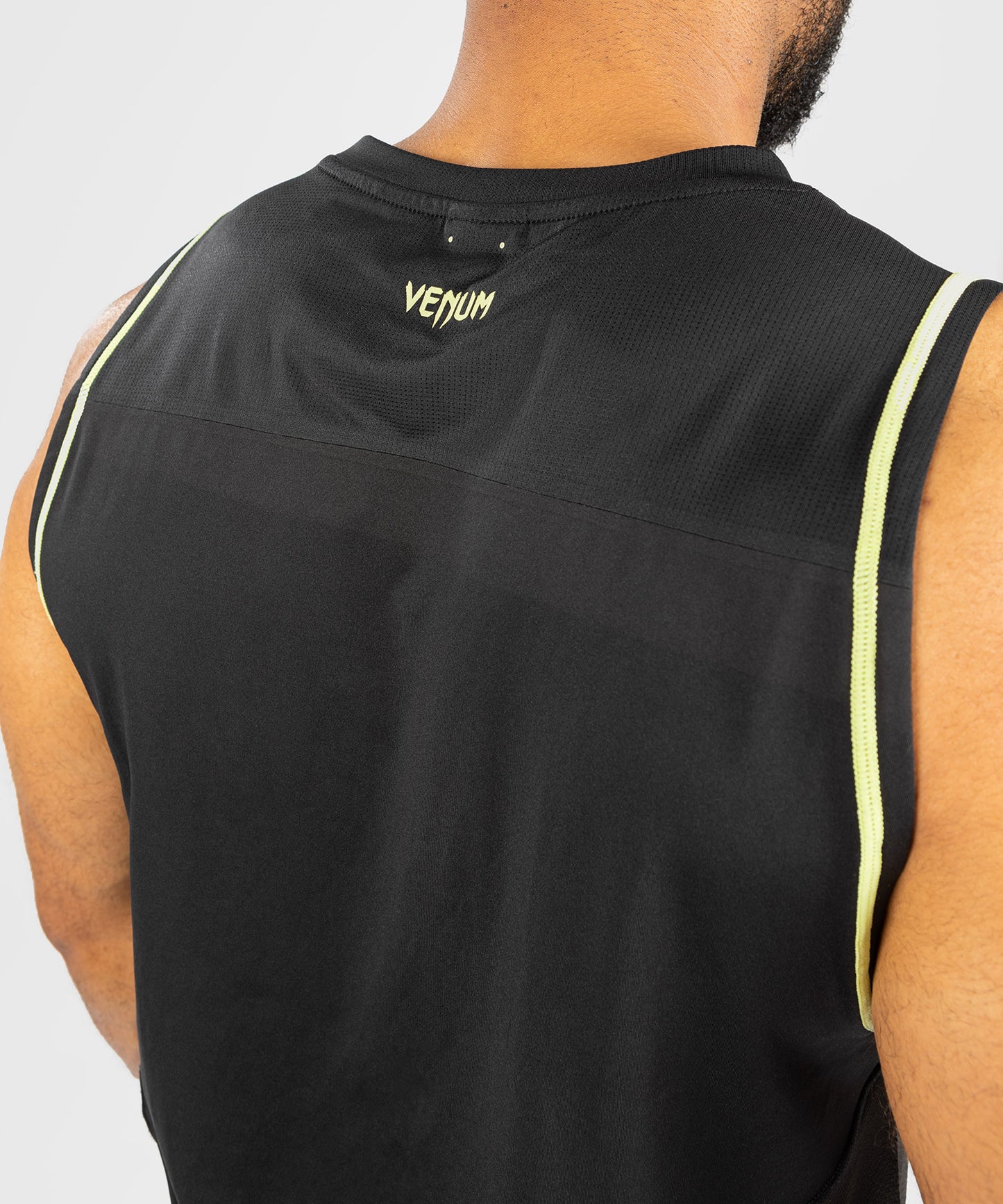 Venum Fusion 2.0 Men’ Dry-Tech Tank Top - Black/Yellow