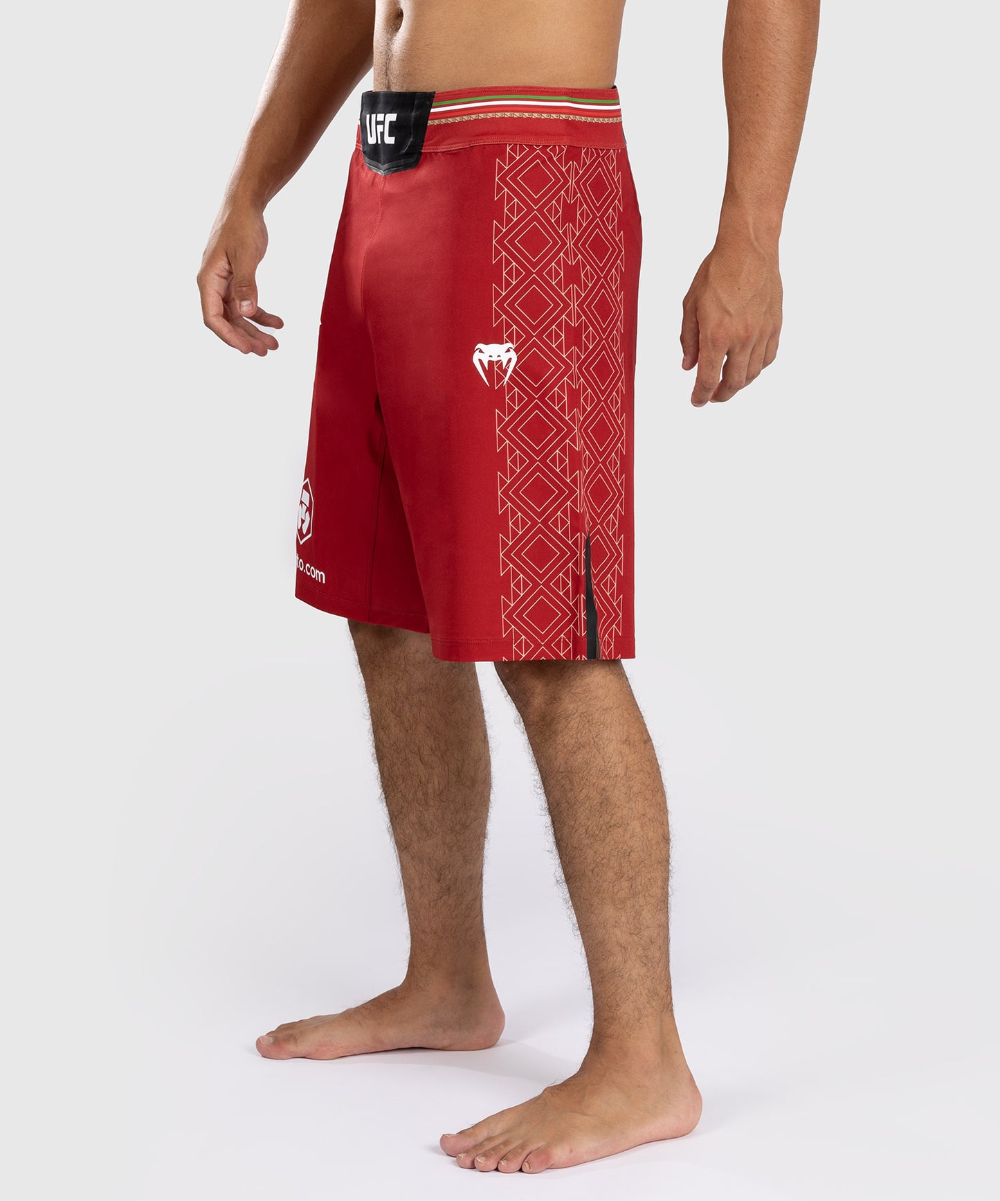 Noche UFC by Venum Authentic Fight Night Herren Kampfshorts - Lange Passform - Rot