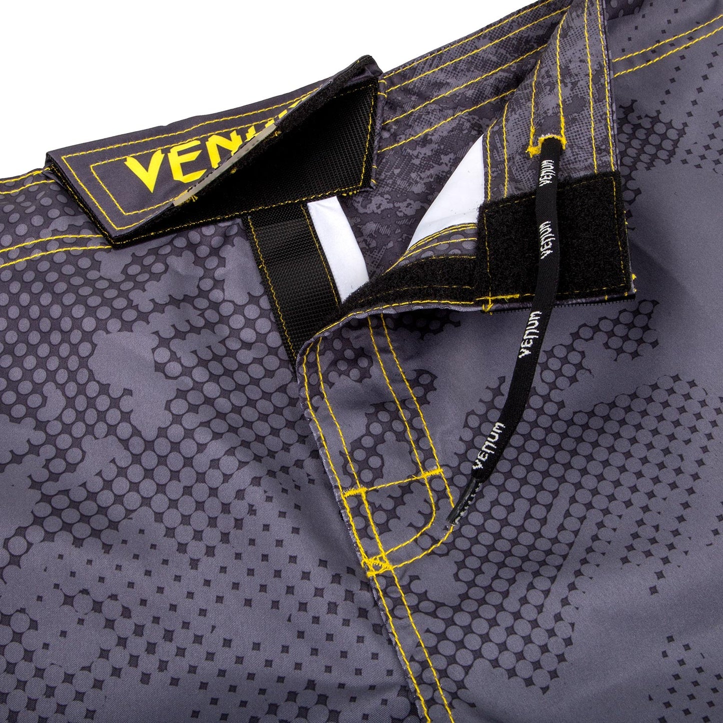 Venum Tramo Fightshorts - Nero/Giallo