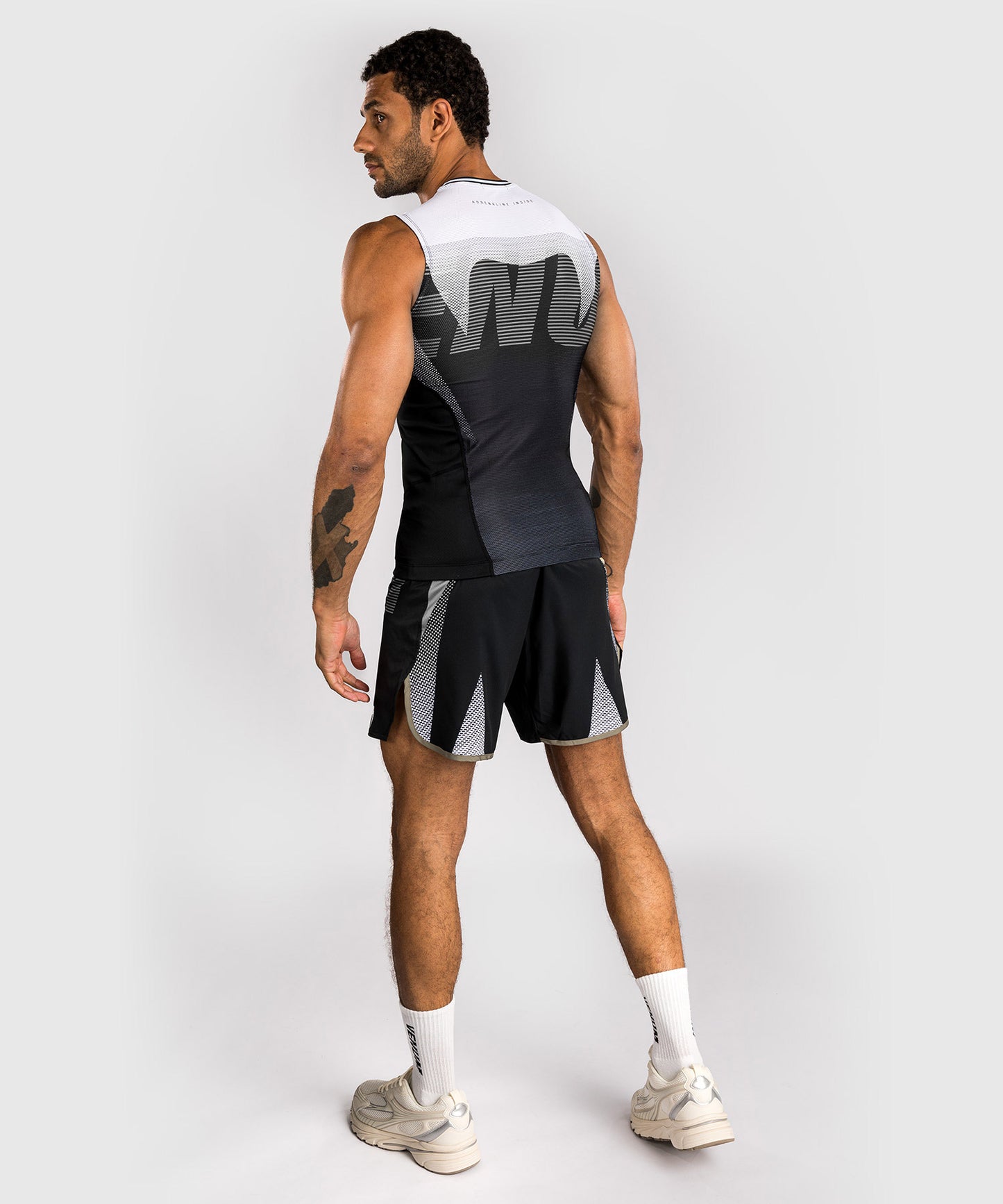 Venum Adrenaline Ärmelloses Rashguard – Schwarz/Silbergrau