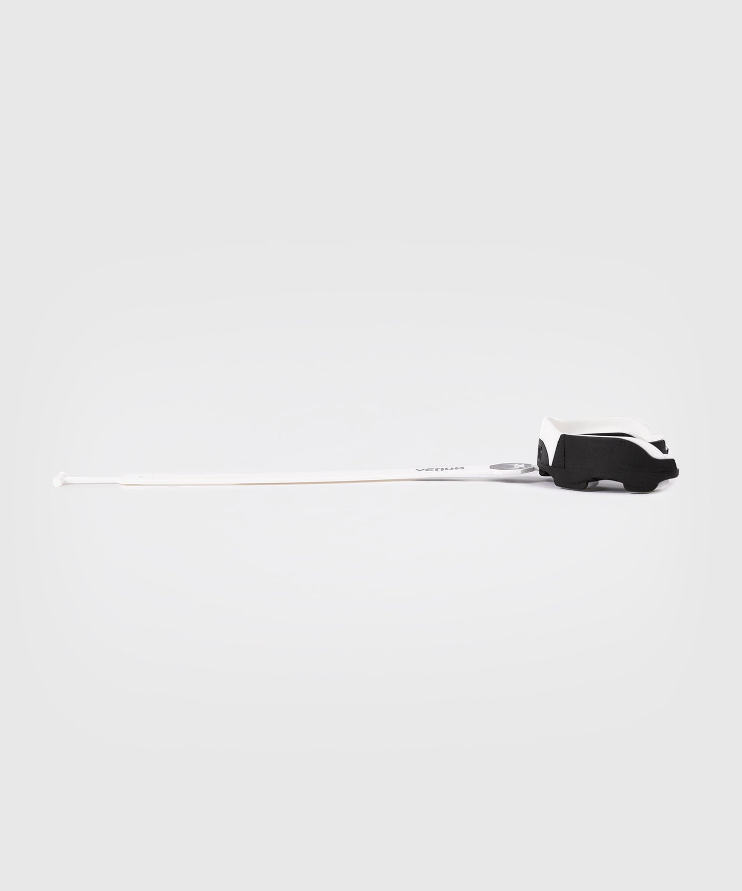 Venum Predator Protector Bucal Correa/Sin Correa – Negro/Blanco