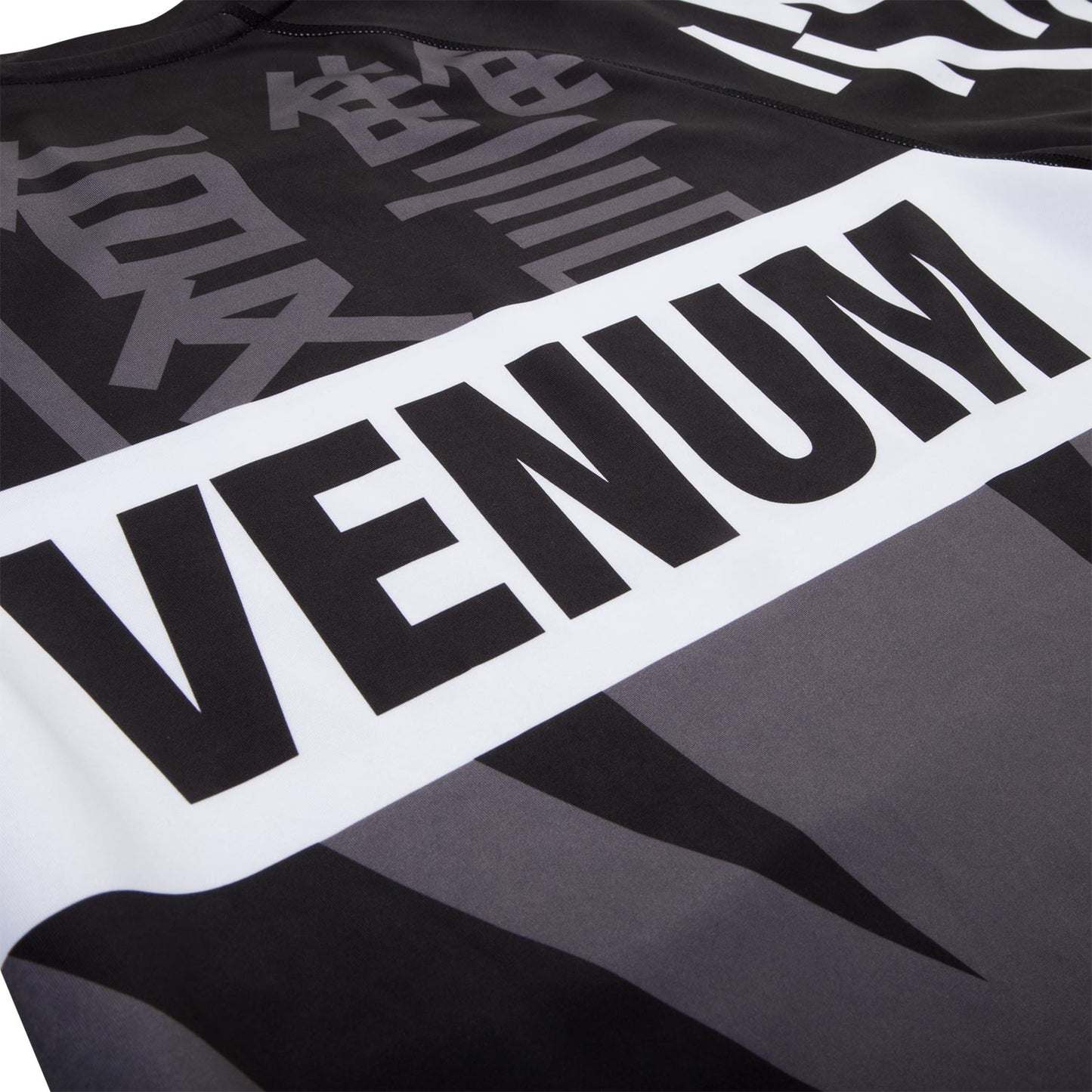 Venum Revenge Rashguard