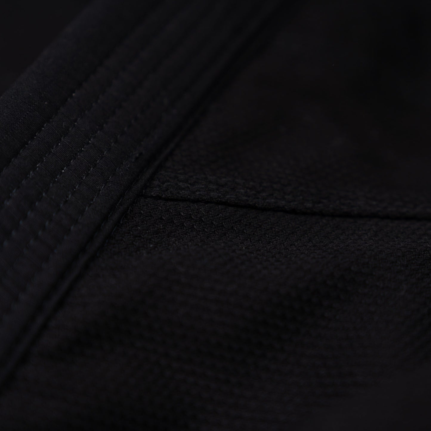 Scramble Standard Issue Kimono da JJB – Nero