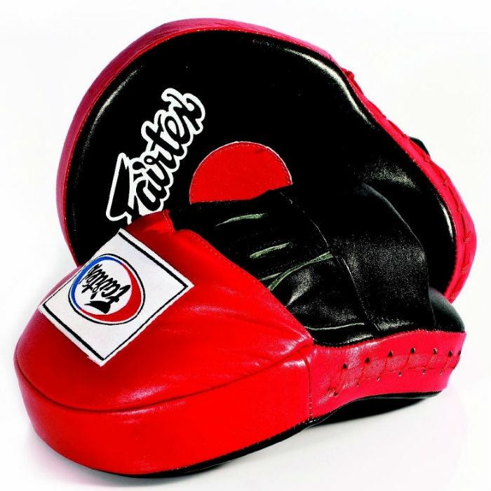 Pattes d'ours Pro courbées Fairtex FMV9 - Black Devil (Noir/Rouge)