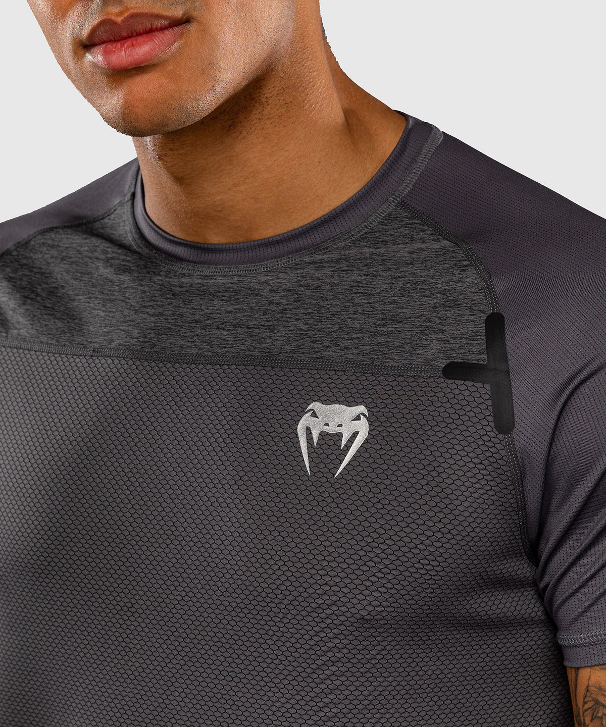 Venum G-Fit Scale Camiseta Dry Tech - Gris