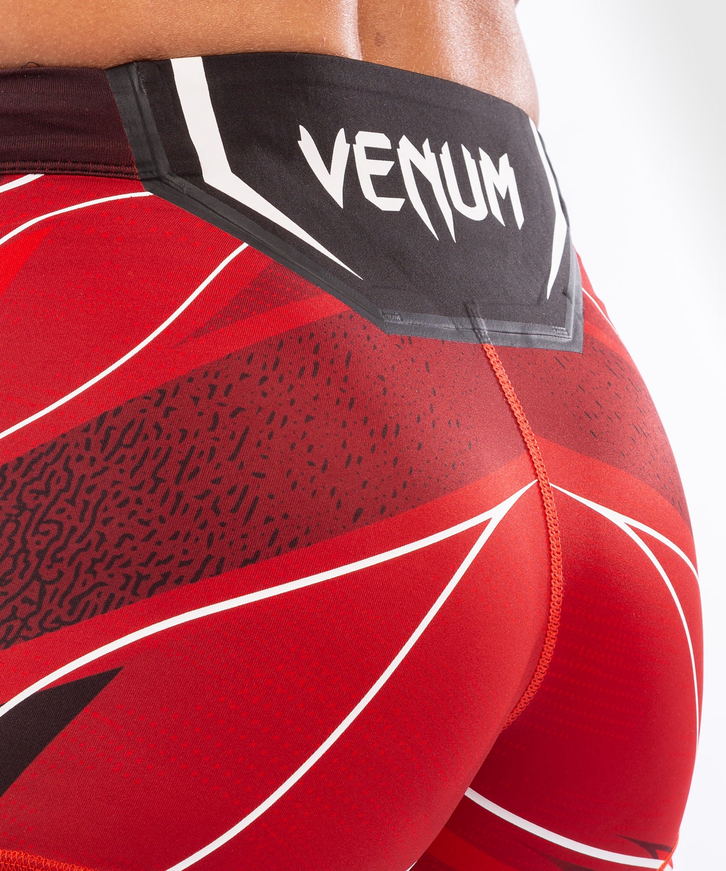 Short de compression pour Femmes UFC Venum Authentic Fight Night - Coupe Courte - Rouge