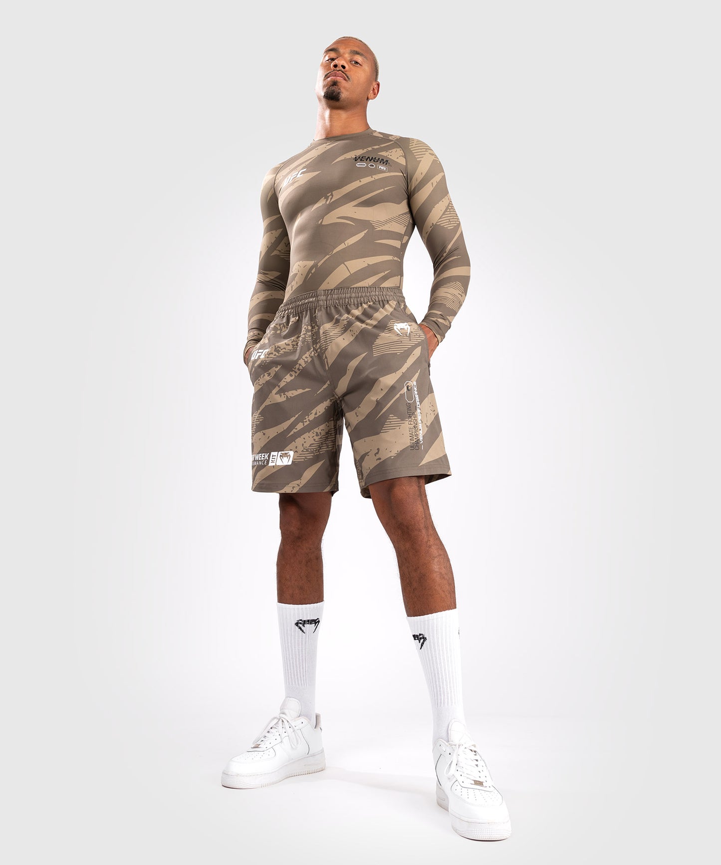 UFC Adrenaline by Venum Fight Week Performance Shorts Für Männer - Desert Camo