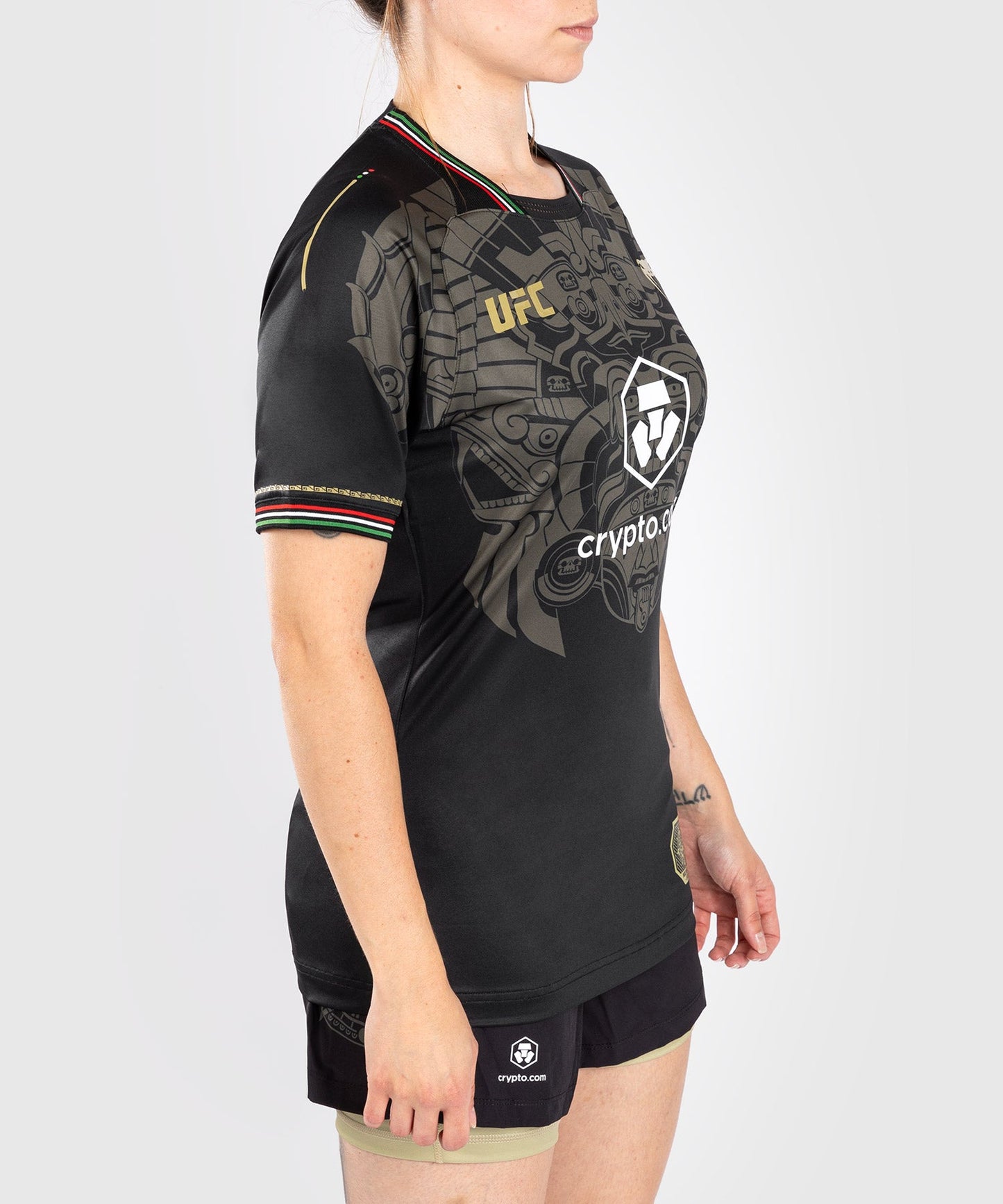 Noche UFC by Venum Authentic Fight Night Dry Tech T-shirt for Women - Black