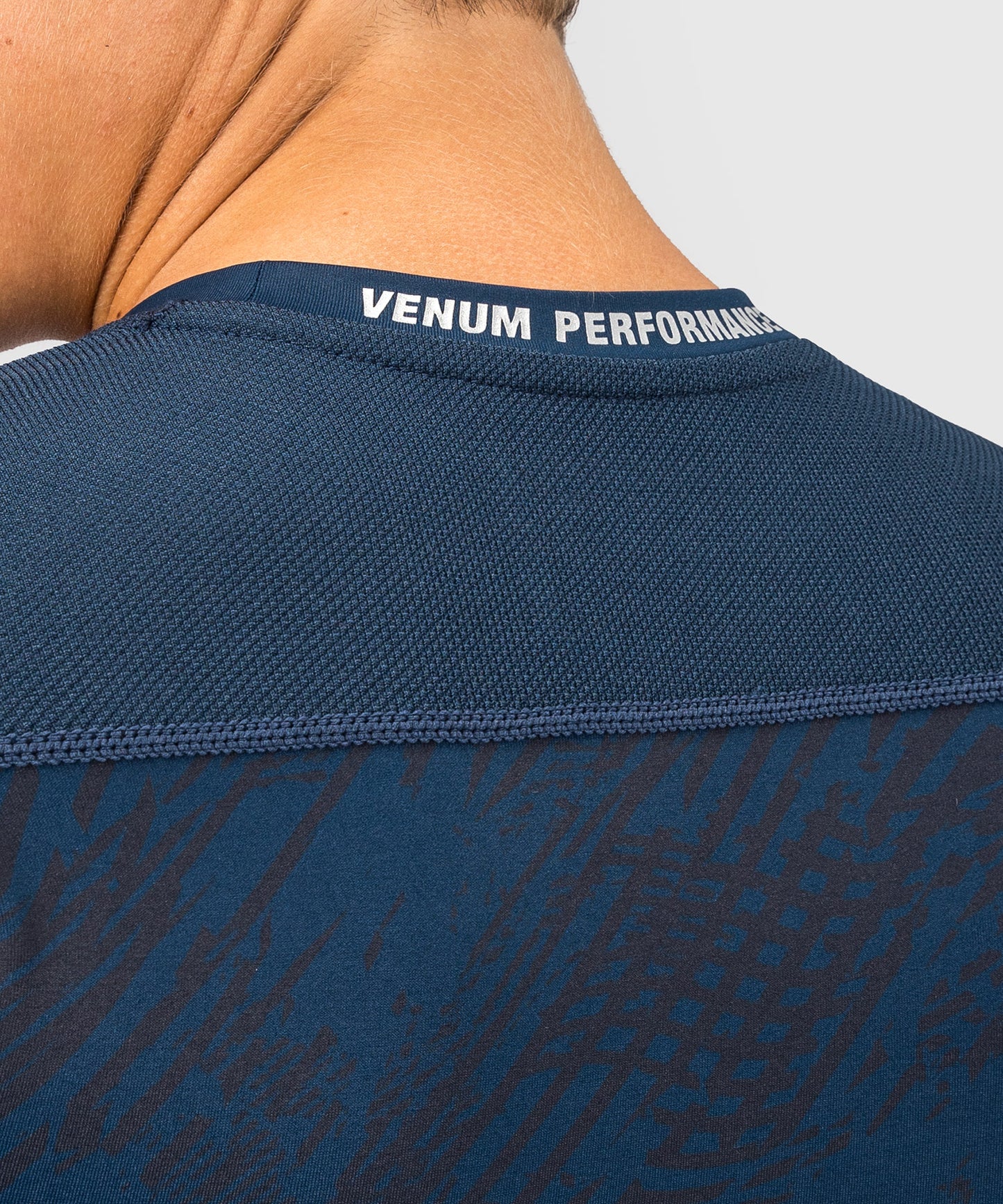 UFC Fusion by Venum Fight Week Damen Performance Langarm Rashguard - Ozeanisches Blau