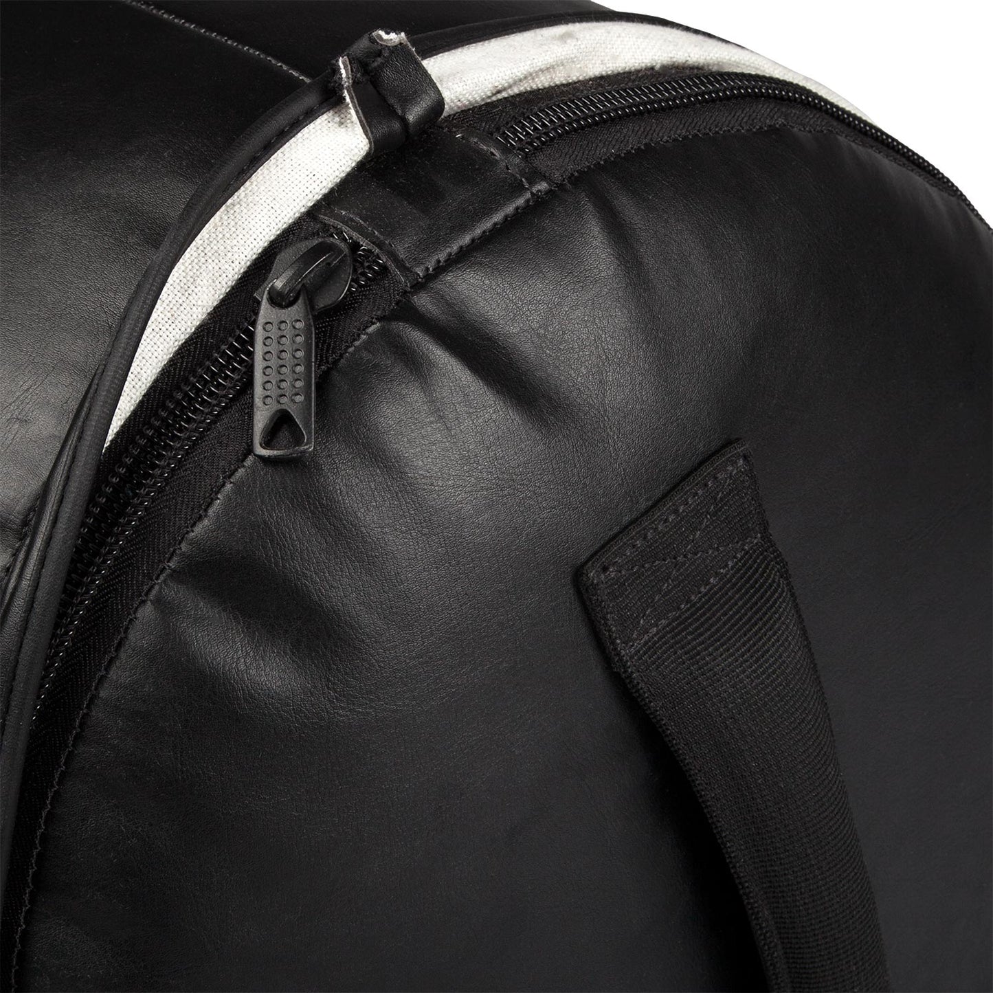 Sac de frappe MMA Venum Challenger - Noir