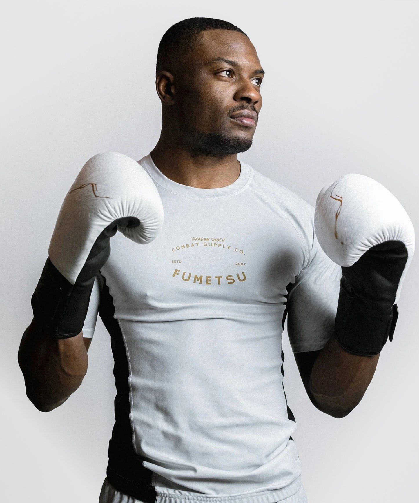 Fumetsu Dragon Slayer Short Sleeve Rashguard - White/Gold