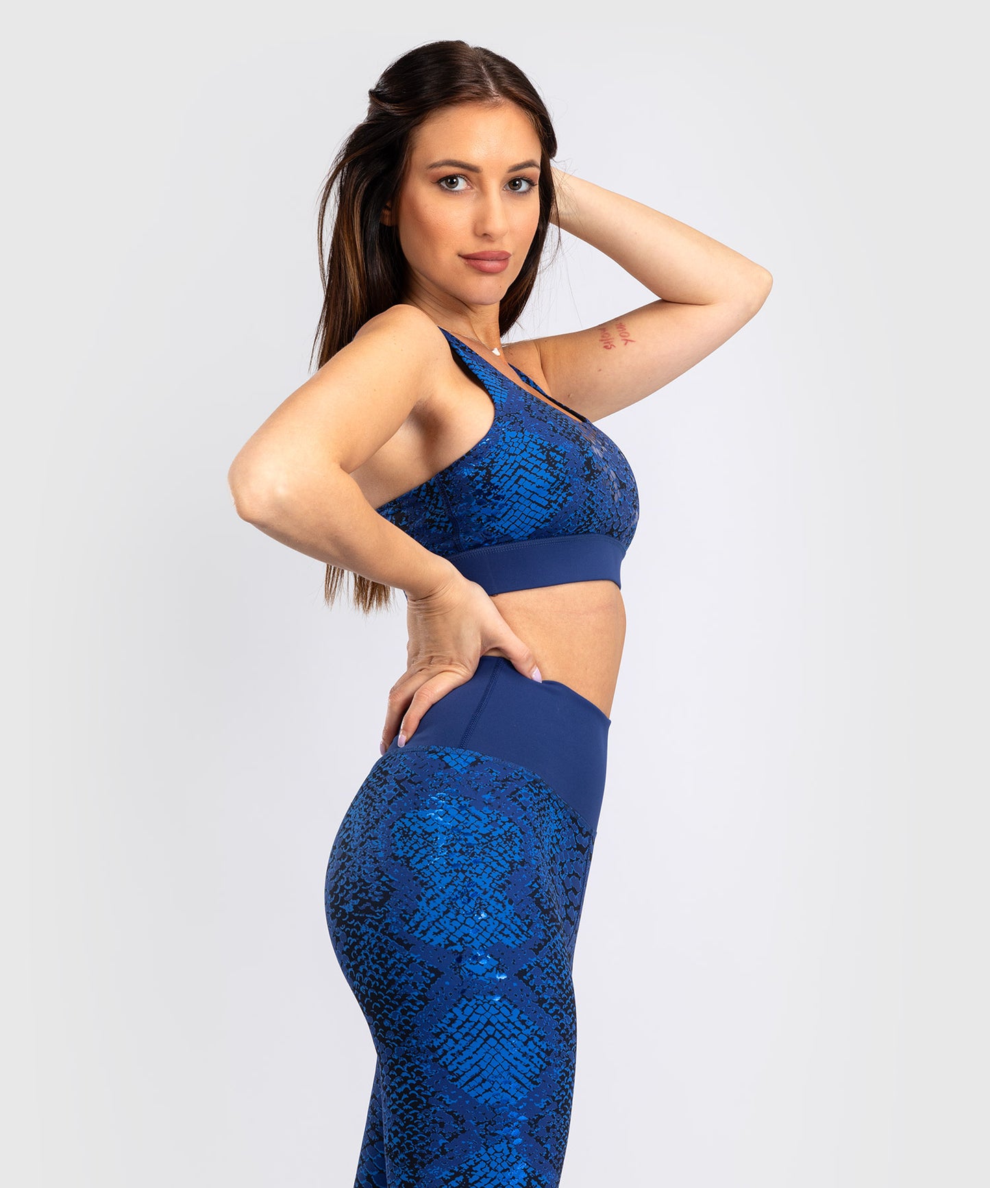 Brassière de sport pour Femmes Venum Amazonia - Bleu ultramarin