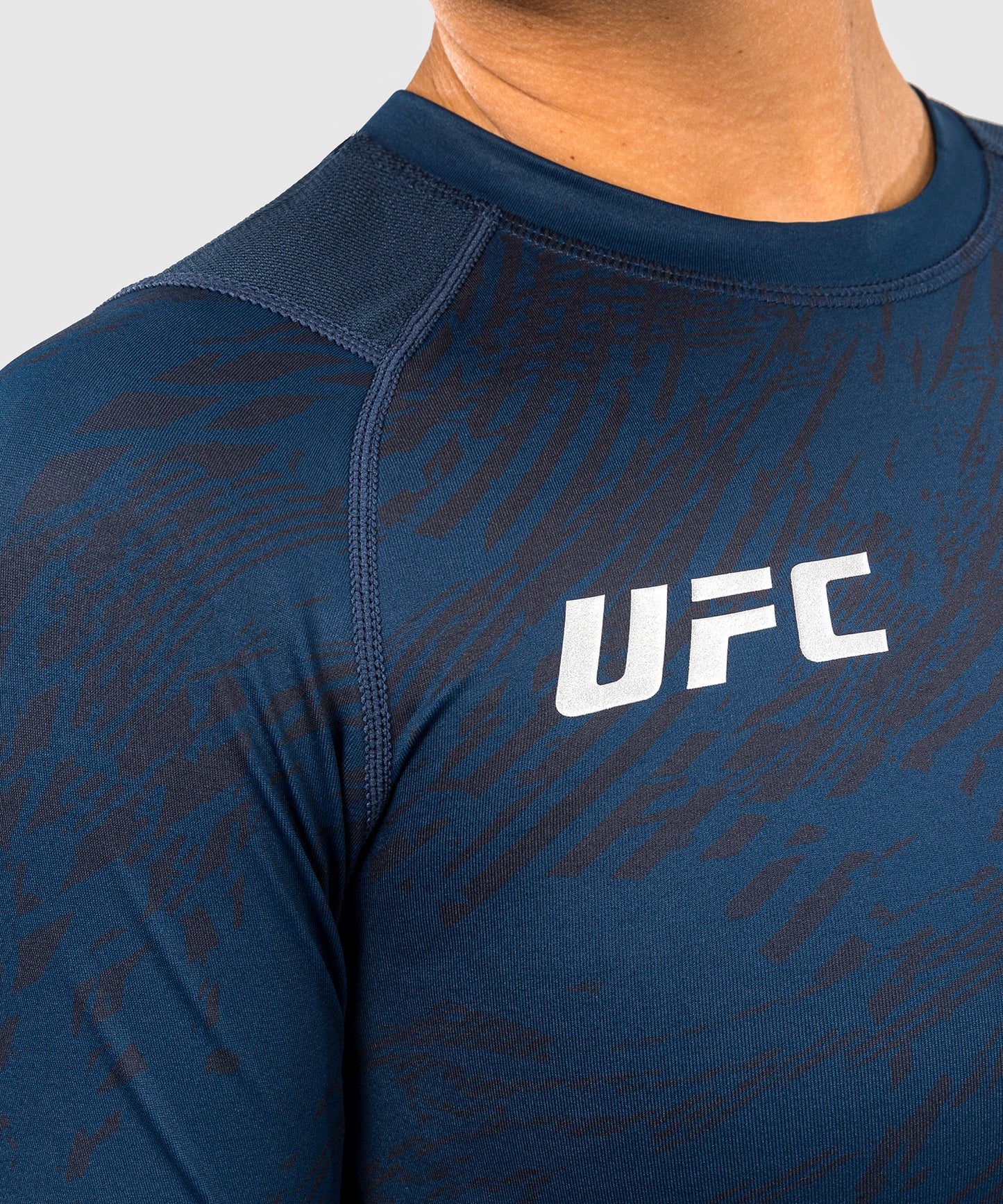 UFC Fusion by Venum Fight Week Damen Performance Langarm Rashguard - Ozeanisches Blau