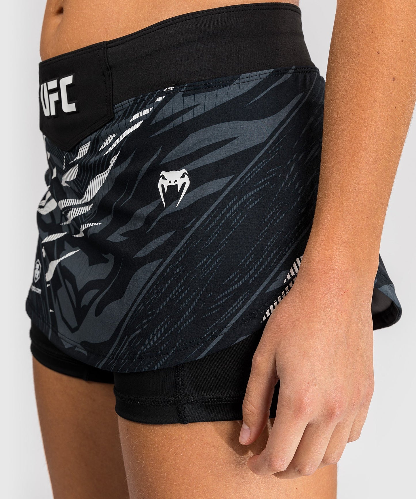 UFC Fusion by Venum Authentic Fight Night Women's Skort - Black
