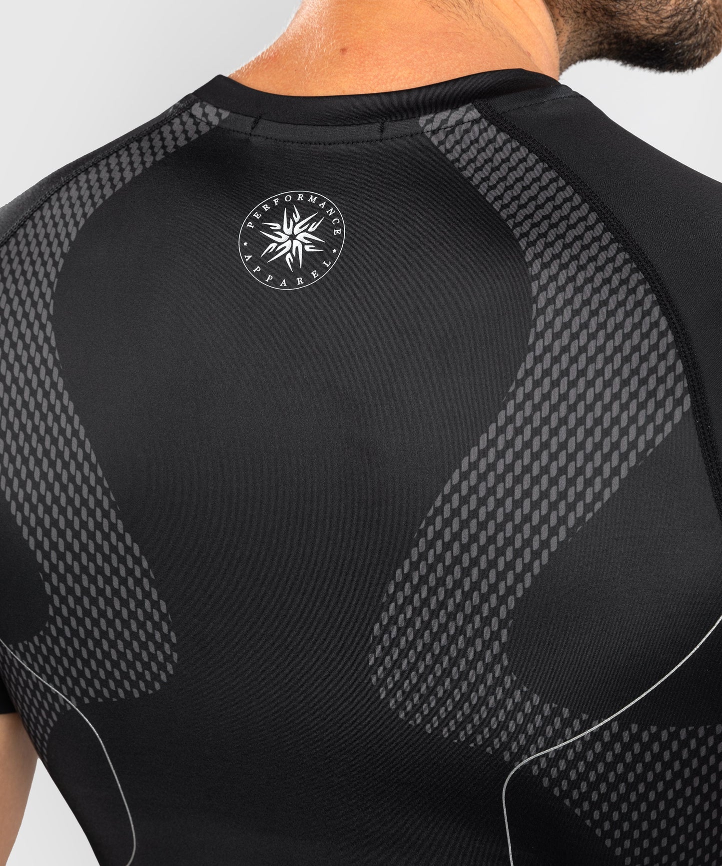 Rashguard Manches Courtes Venum Nexus – Noir/Argent