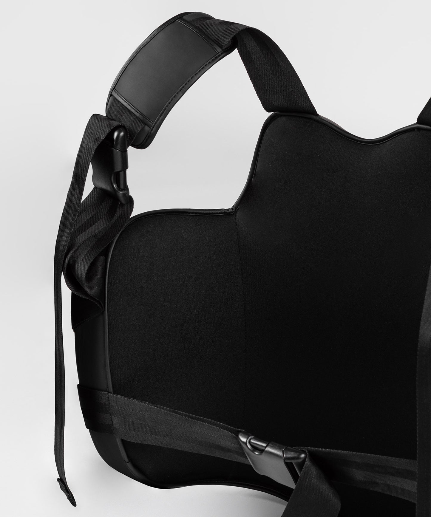 Plastron de protection Challenger - Noir/Blanc