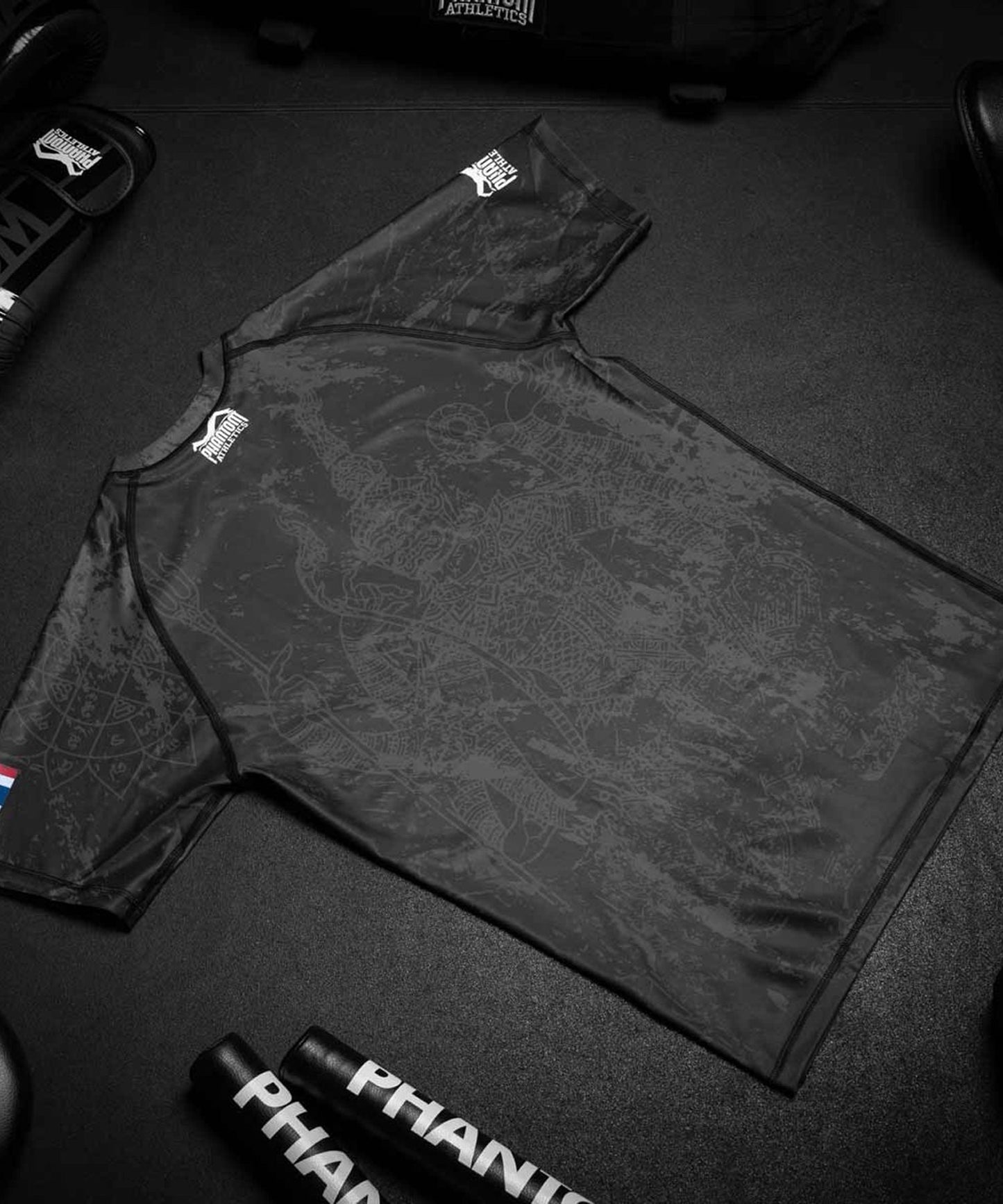 Rashguard Phantom Athletics Muay Thai - Schwarz