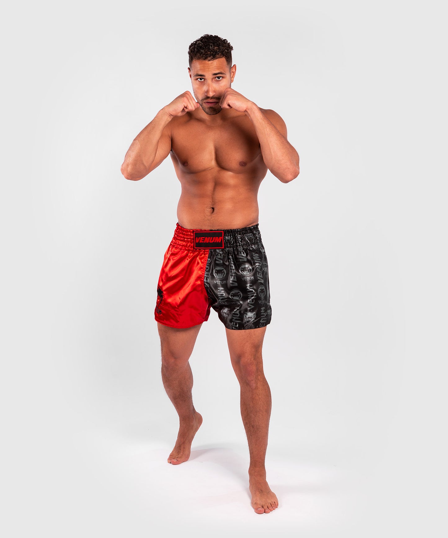 Venum Logos Muay Thai Shorts - Schwarz/Rot