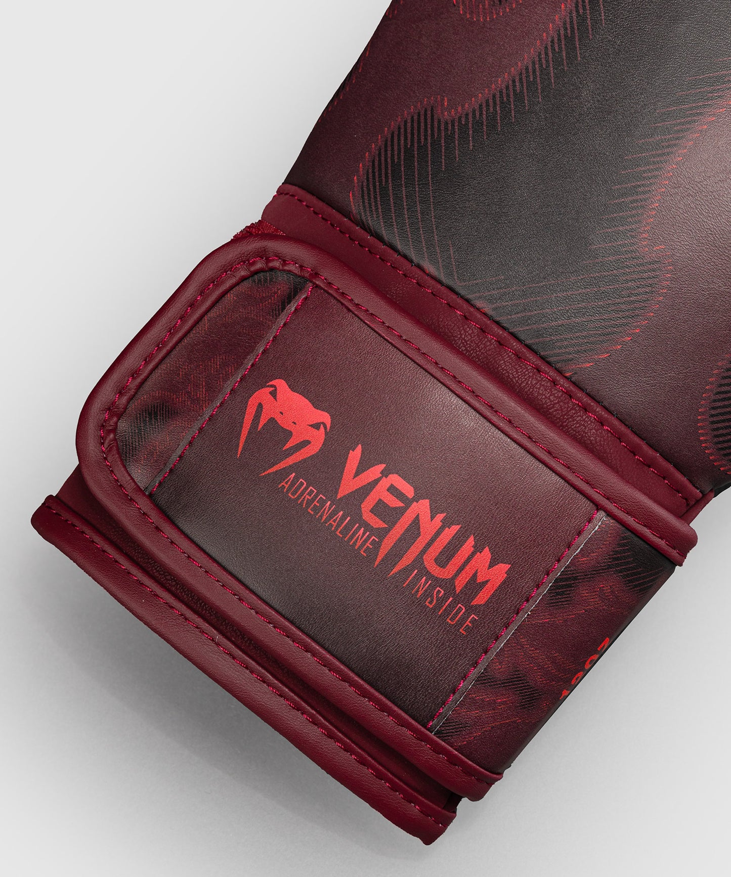 Gants de boxe Venum Spectre – Noir/Rouge
