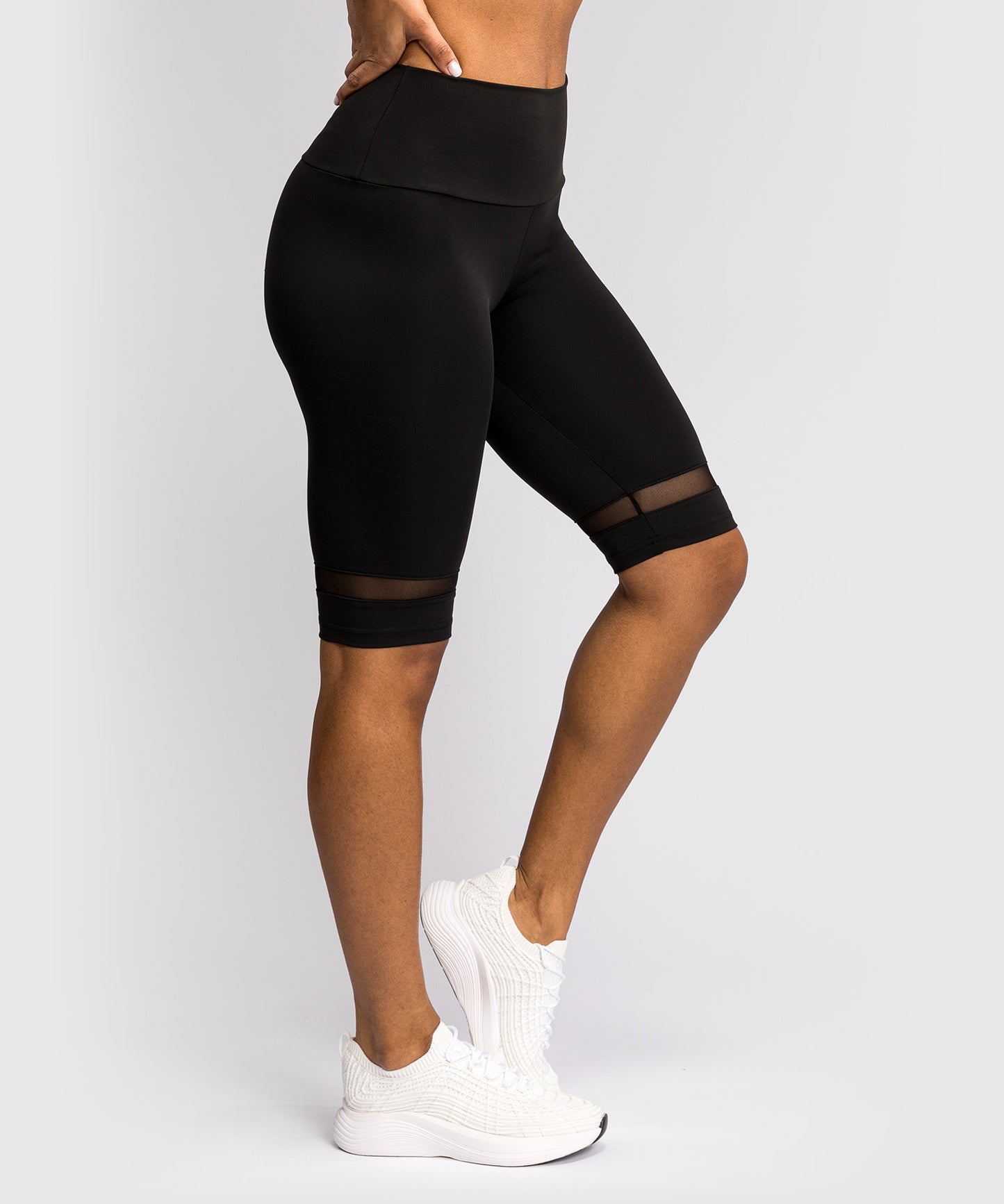 Venum Halo Biker Shorts - Schwarz