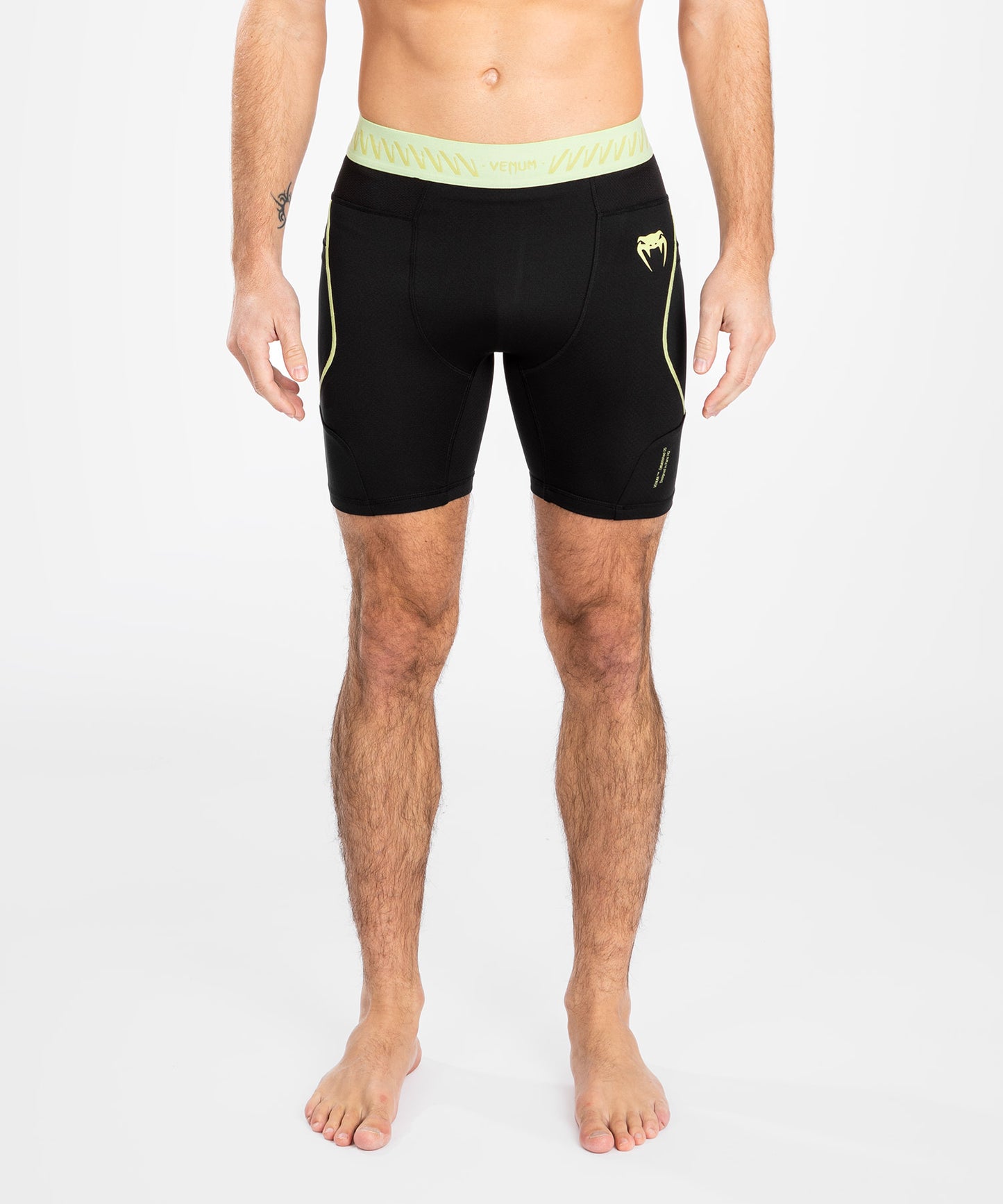 Short de compression pour Hommes Venum Fusion 2.0 - Noir/Jaune