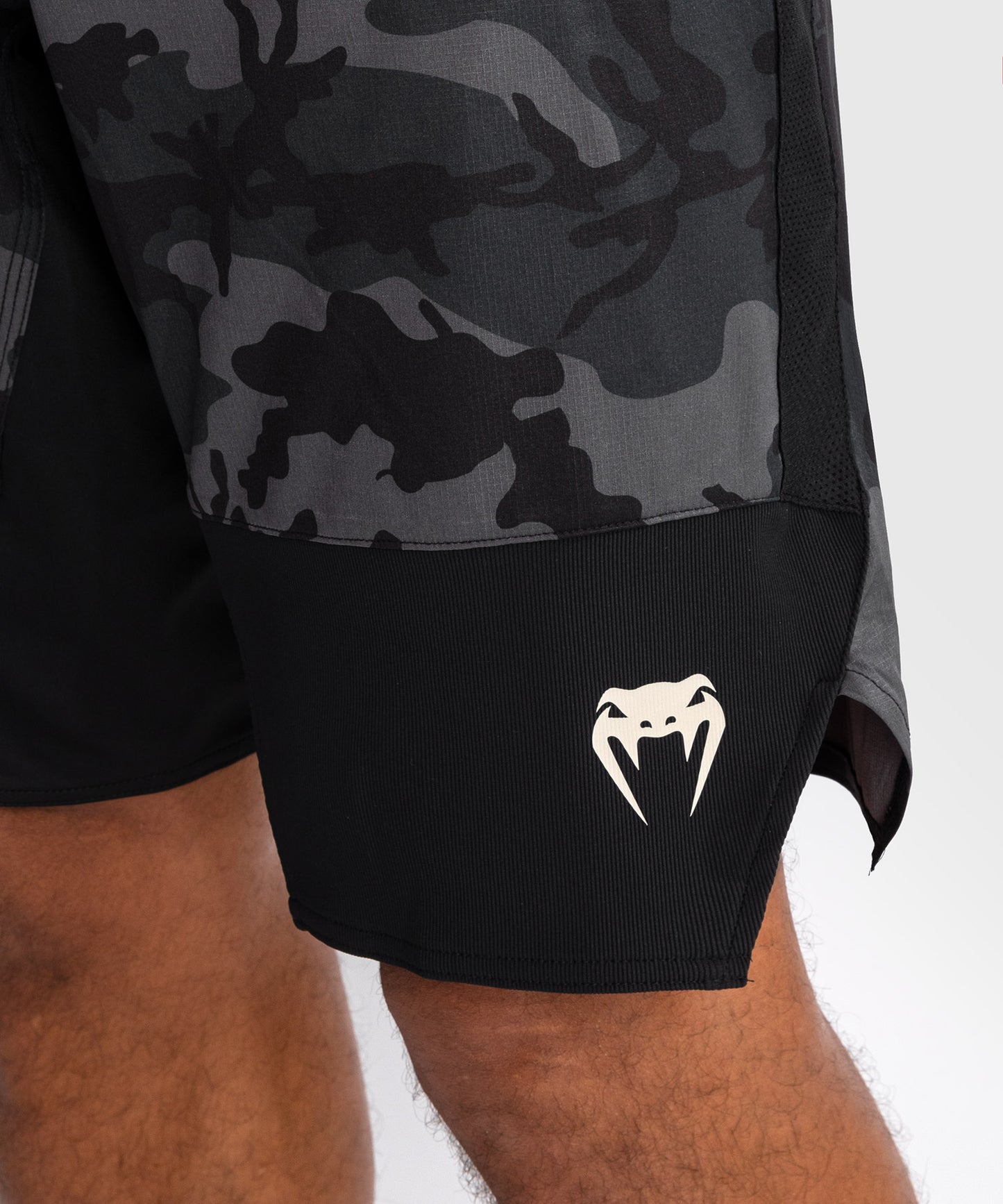 Venum G-Fit Air Herren Kampfshorts - Urban Camo