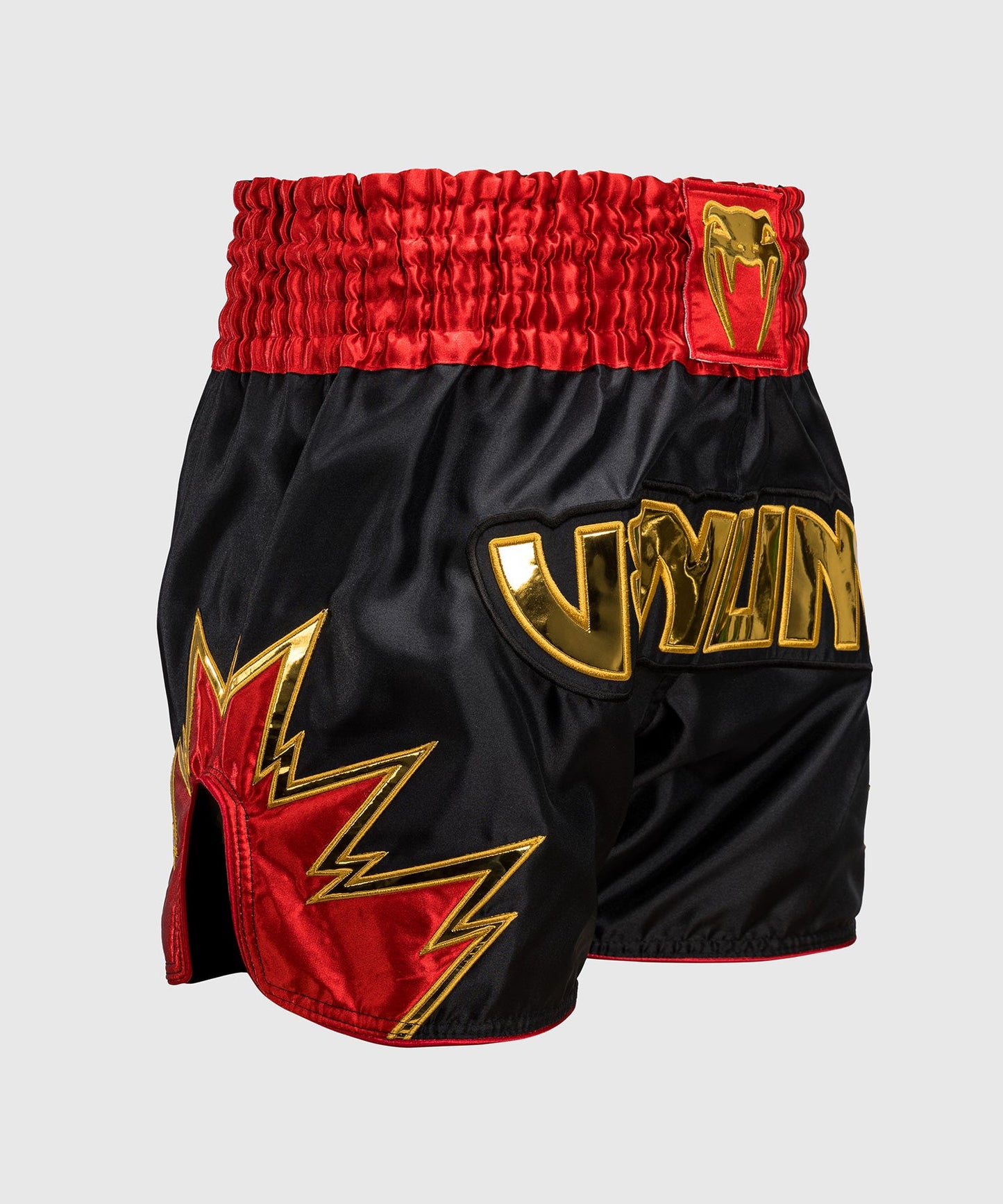 Venum Inferno Muay Thai Shorts - Schwarz/Gold/Rot