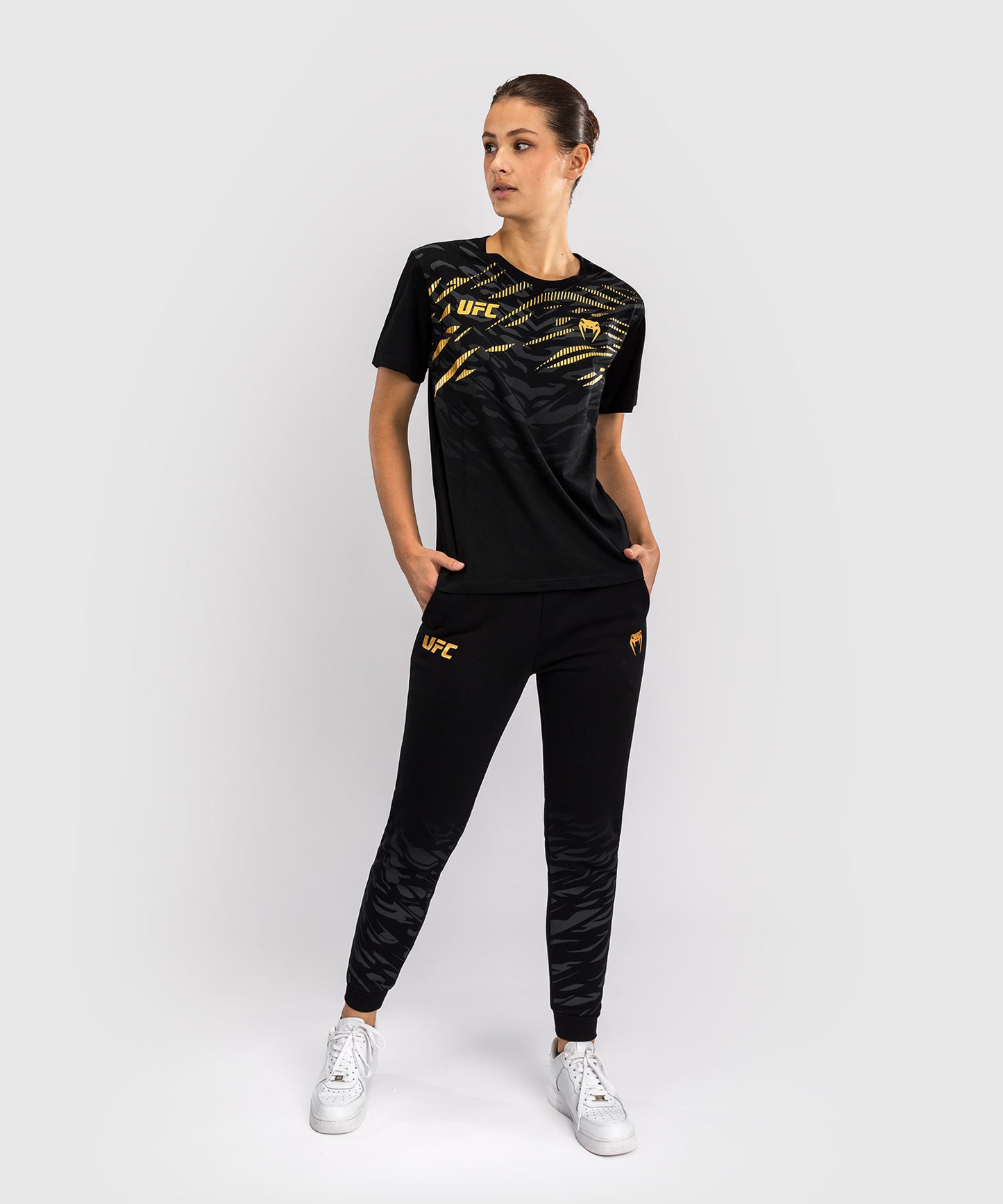 T-shirt à Manches Courtes pour Femmes UFC Fusion by Venum Replica - Champion