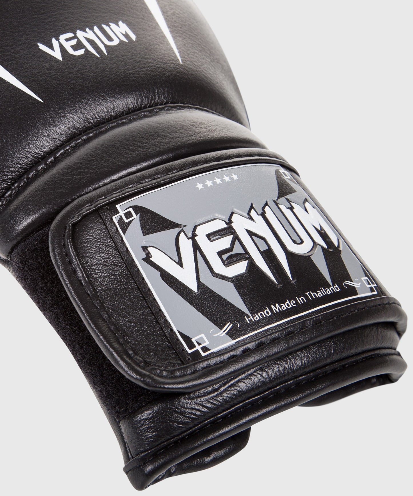 Gants de boxe Venum Giant 3.0 – Noir/Blanc