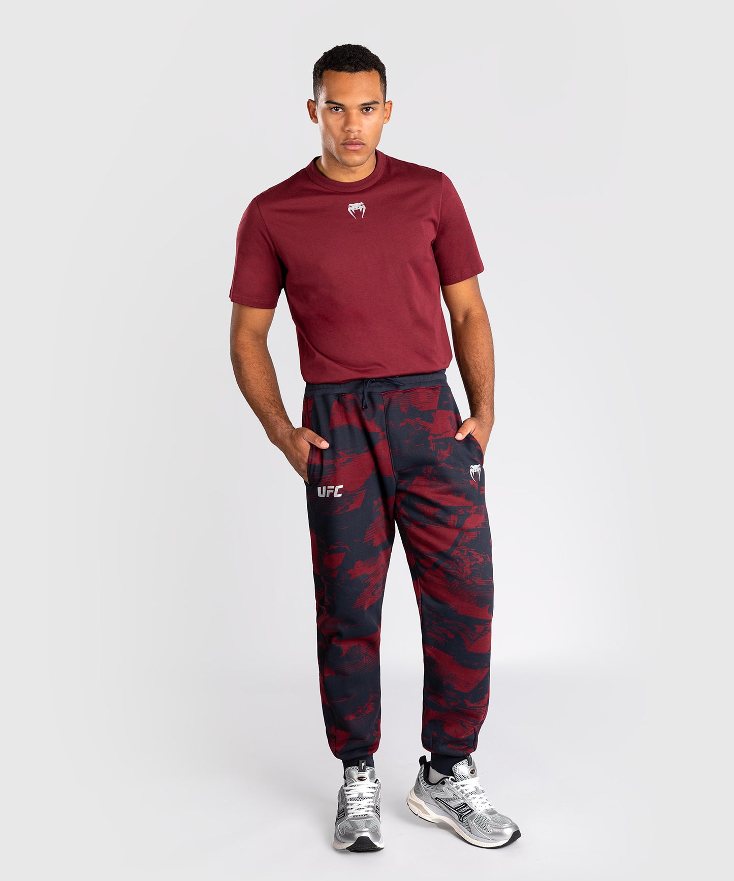 UFC Zenith by Venum Authentic Fight Week Pantalón Hombre - Azul marino/Burdeos/Plateado