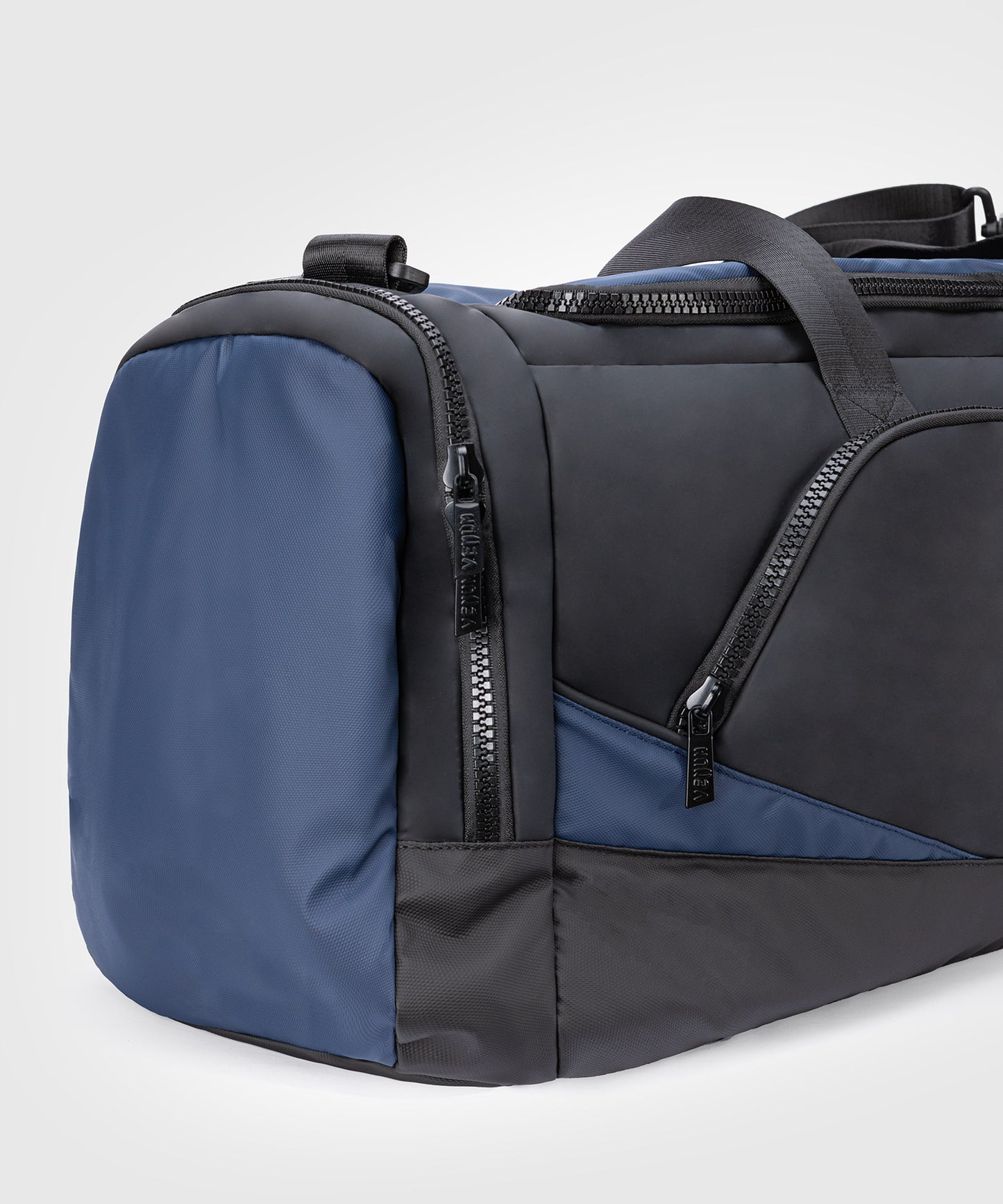 Venum Evo 2 Trainer Lite Sporttasche (55-63L) – Schwarz/Blau