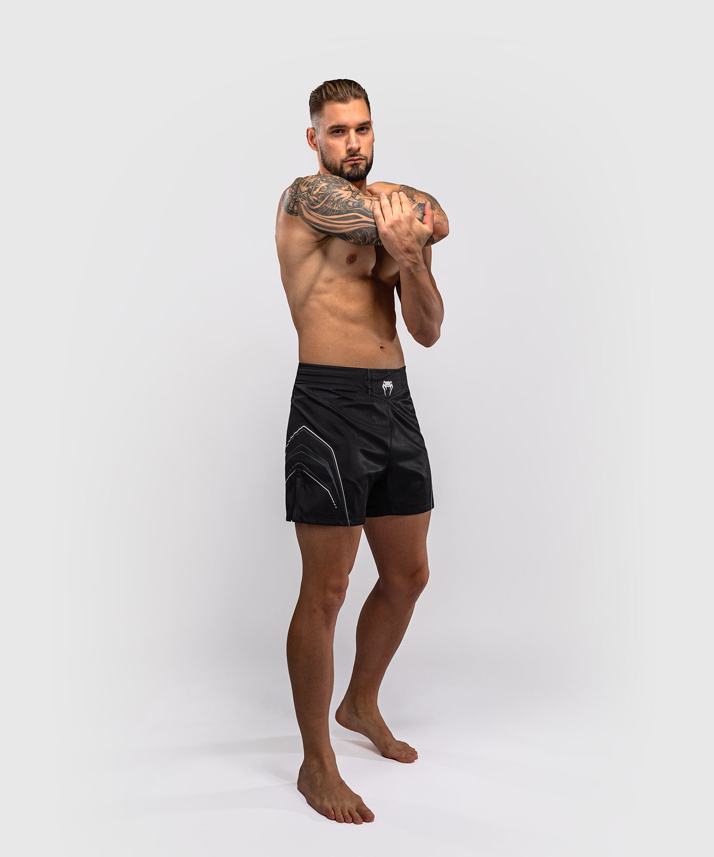 Venum Streamline Fightshorts - Black/White