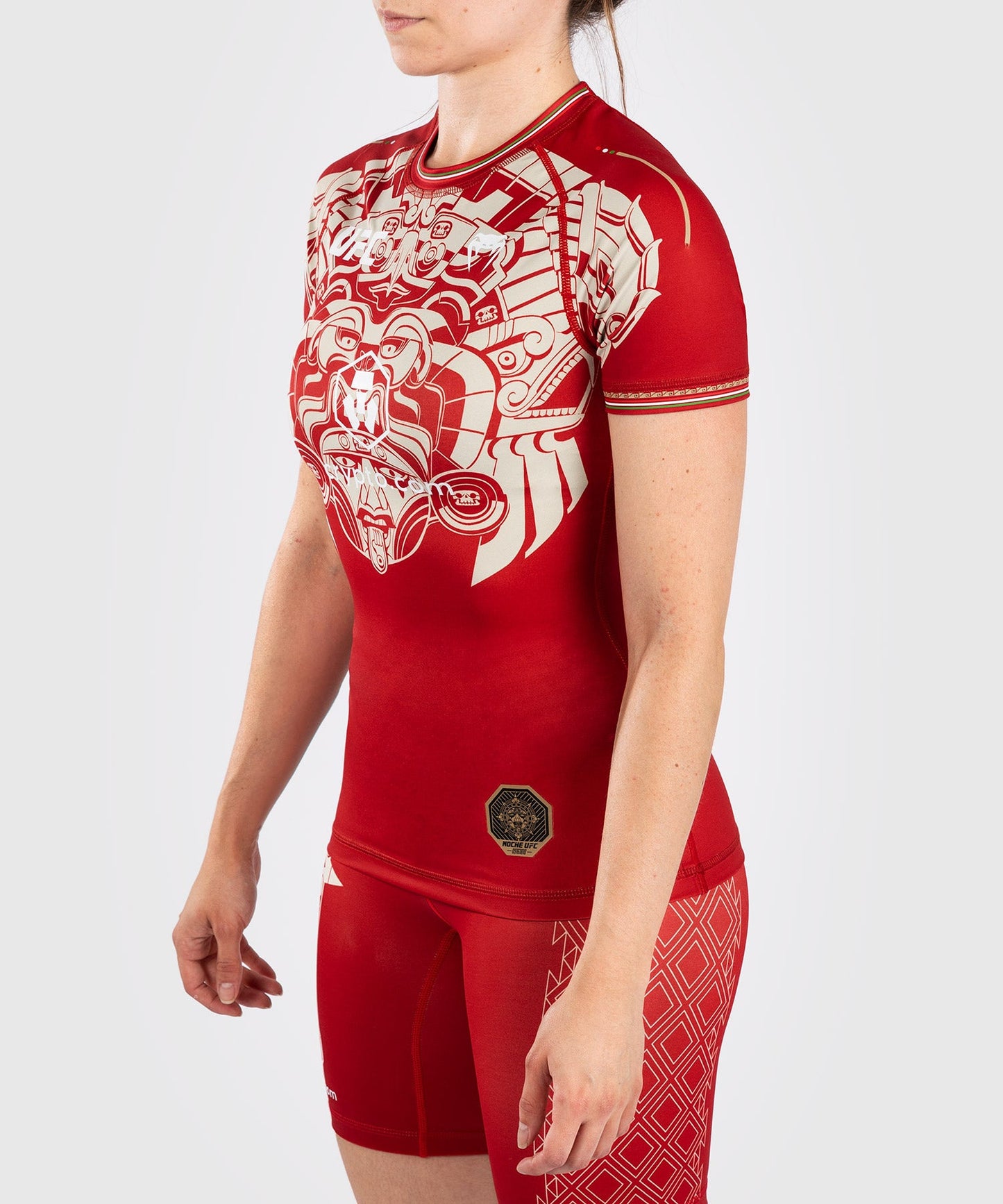 Noche UFC by Venum Authentic Fight Night Women's Short Sleeve Rashguard - Red